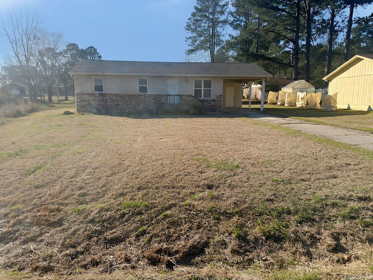 13  Oakwood Drive  Sheridan, AR