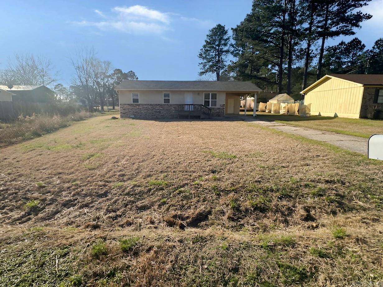 13 Oakwood Drive  Sheridan, AR