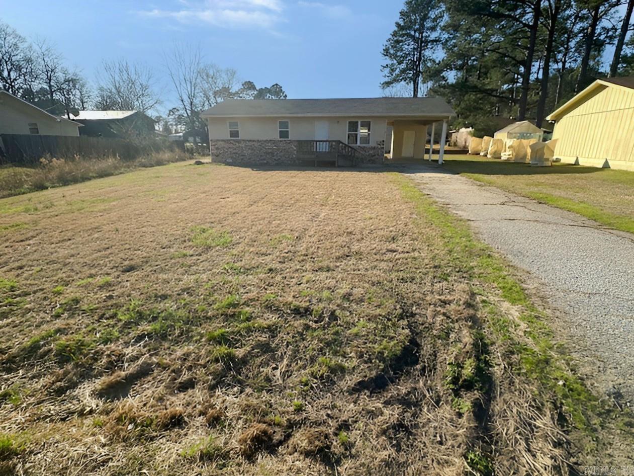 13 Oakwood Drive  Sheridan, AR