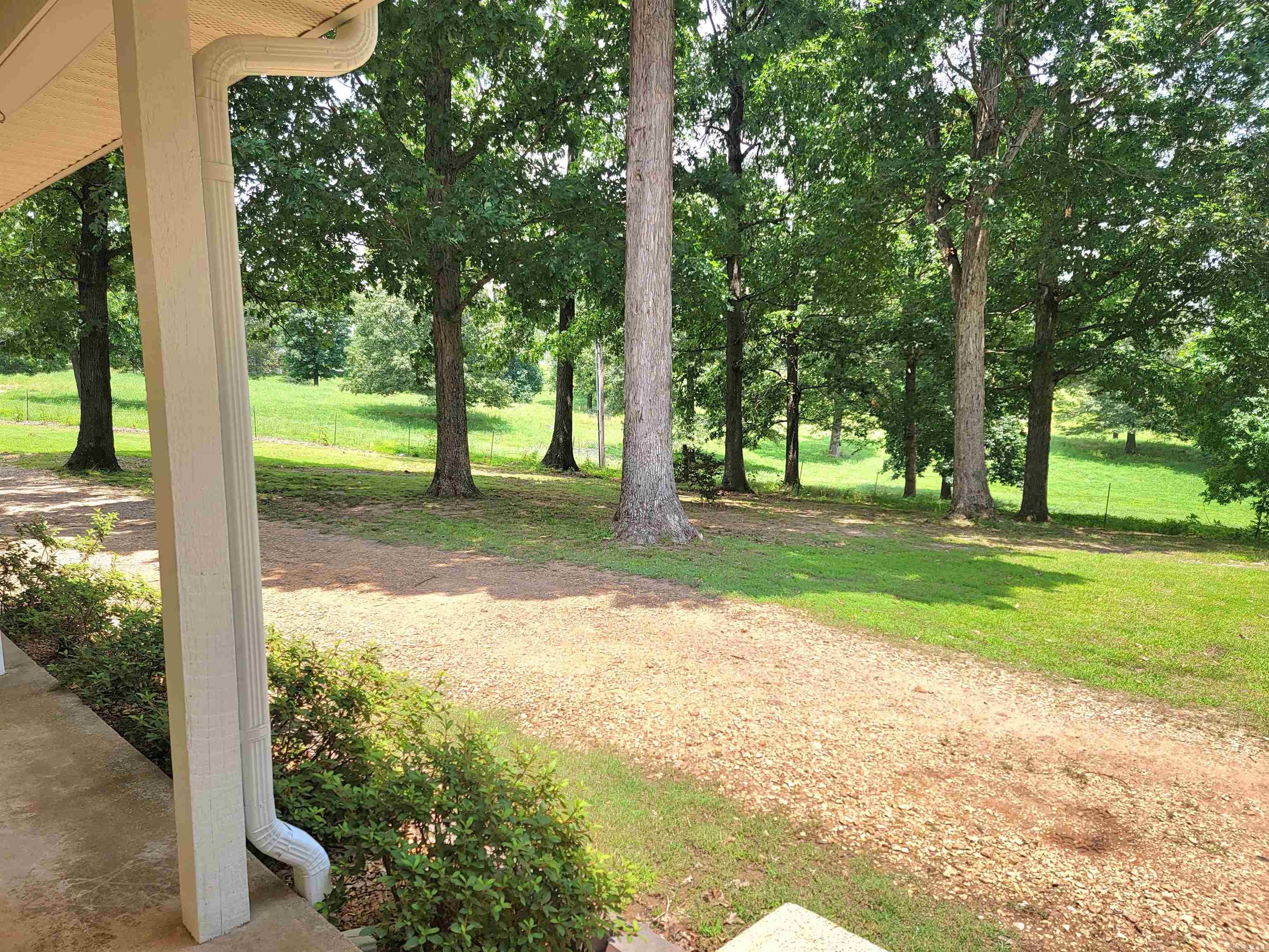 1199 GR 607 RD  Beech Grove, AR