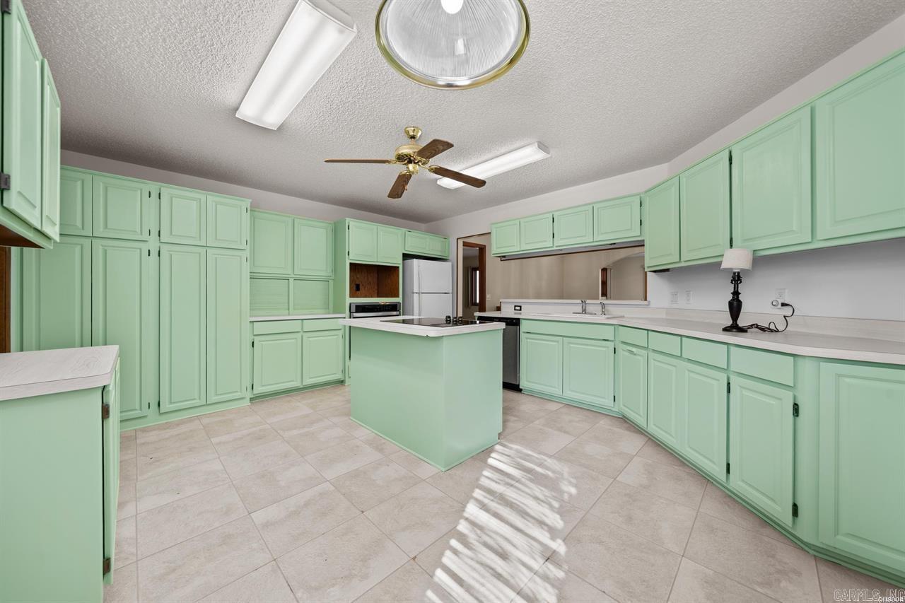 34 Alicante  Hot Springs Village, AR