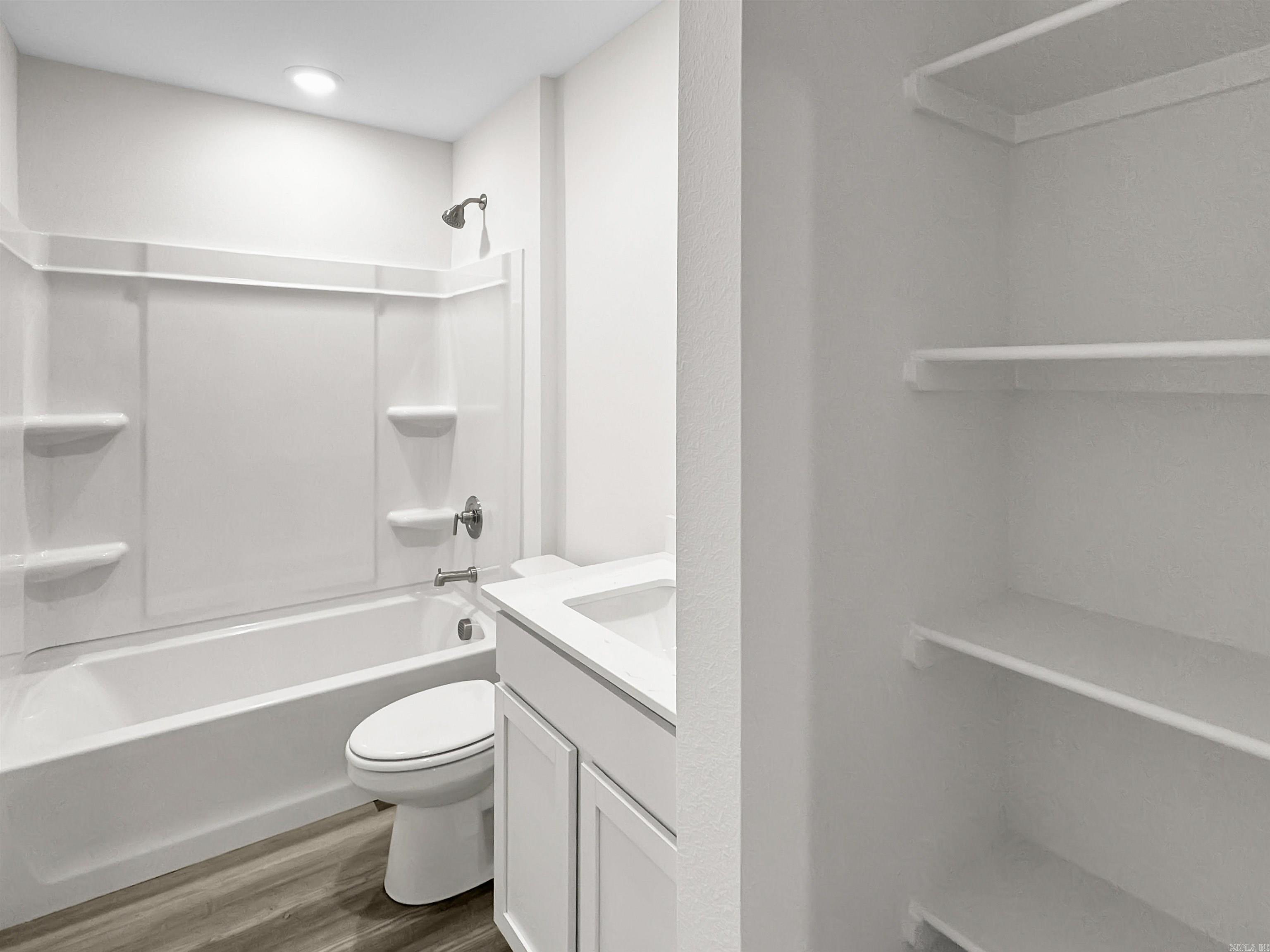 6325 Warwick Drive Bryant, AR 72002