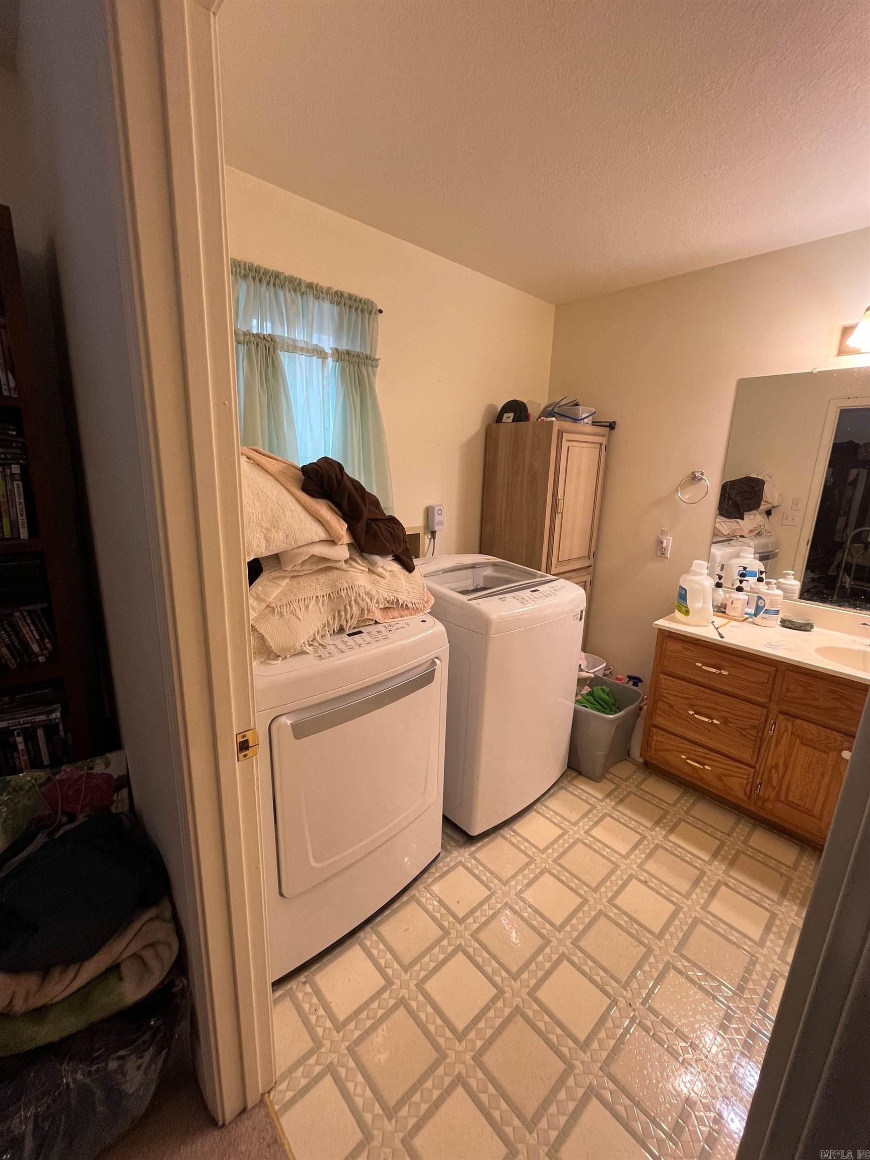 460 Bethel Avenue Mammoth Spring, AR 72554