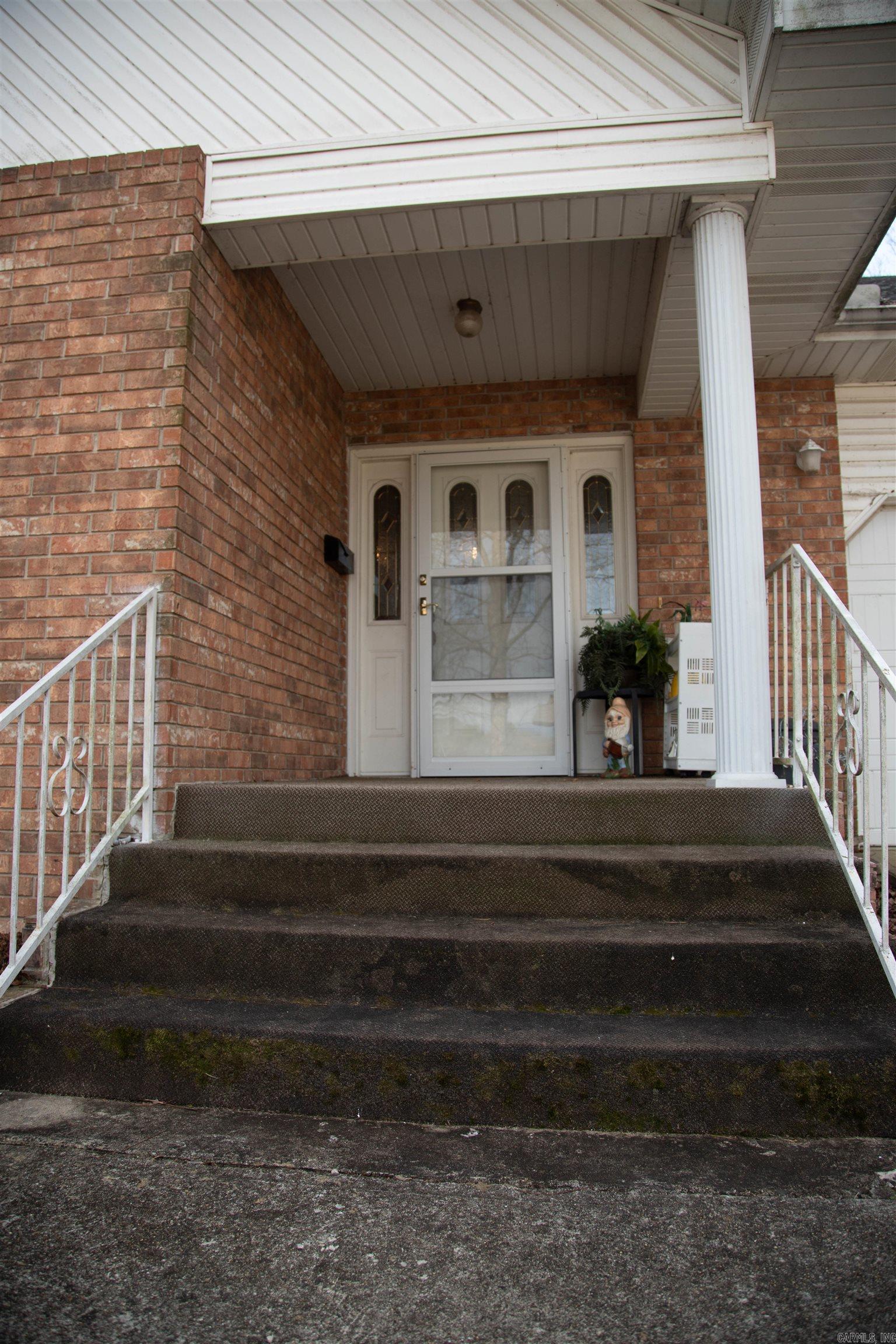 460 Bethel Avenue Mammoth Spring, AR 72554