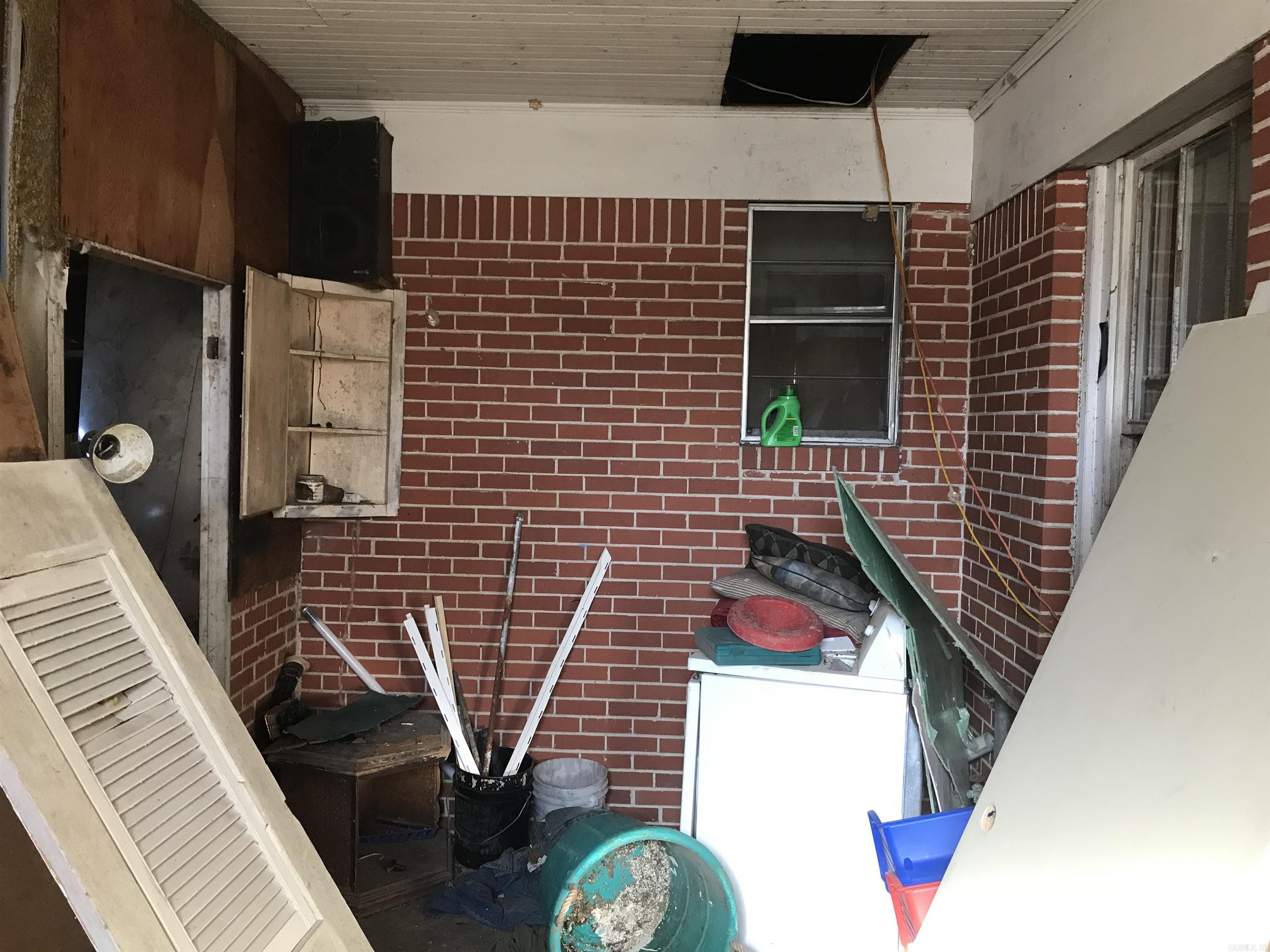 2412 S Camden  Pine Bluff, AR