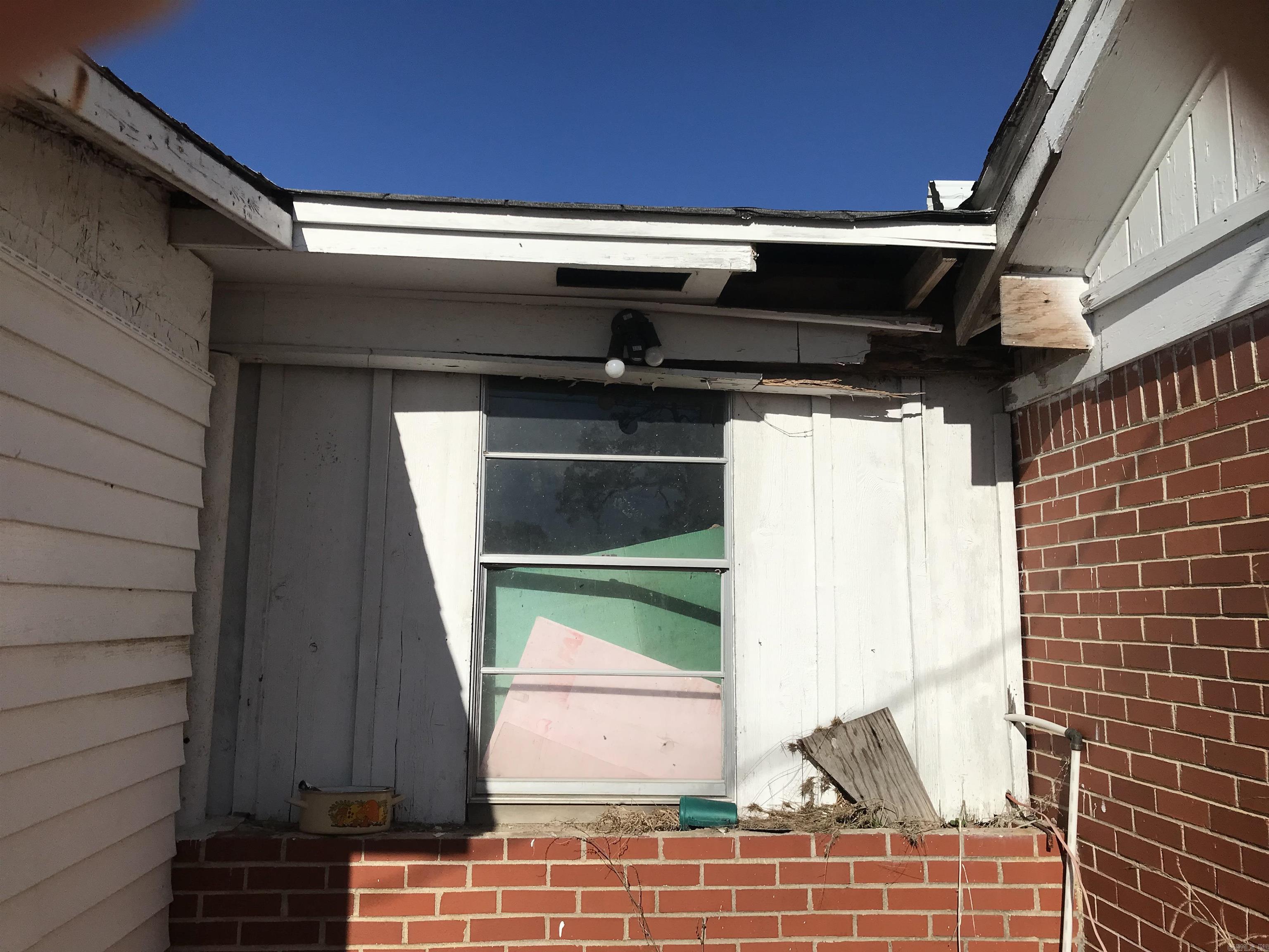 2412 S Camden  Pine Bluff, AR