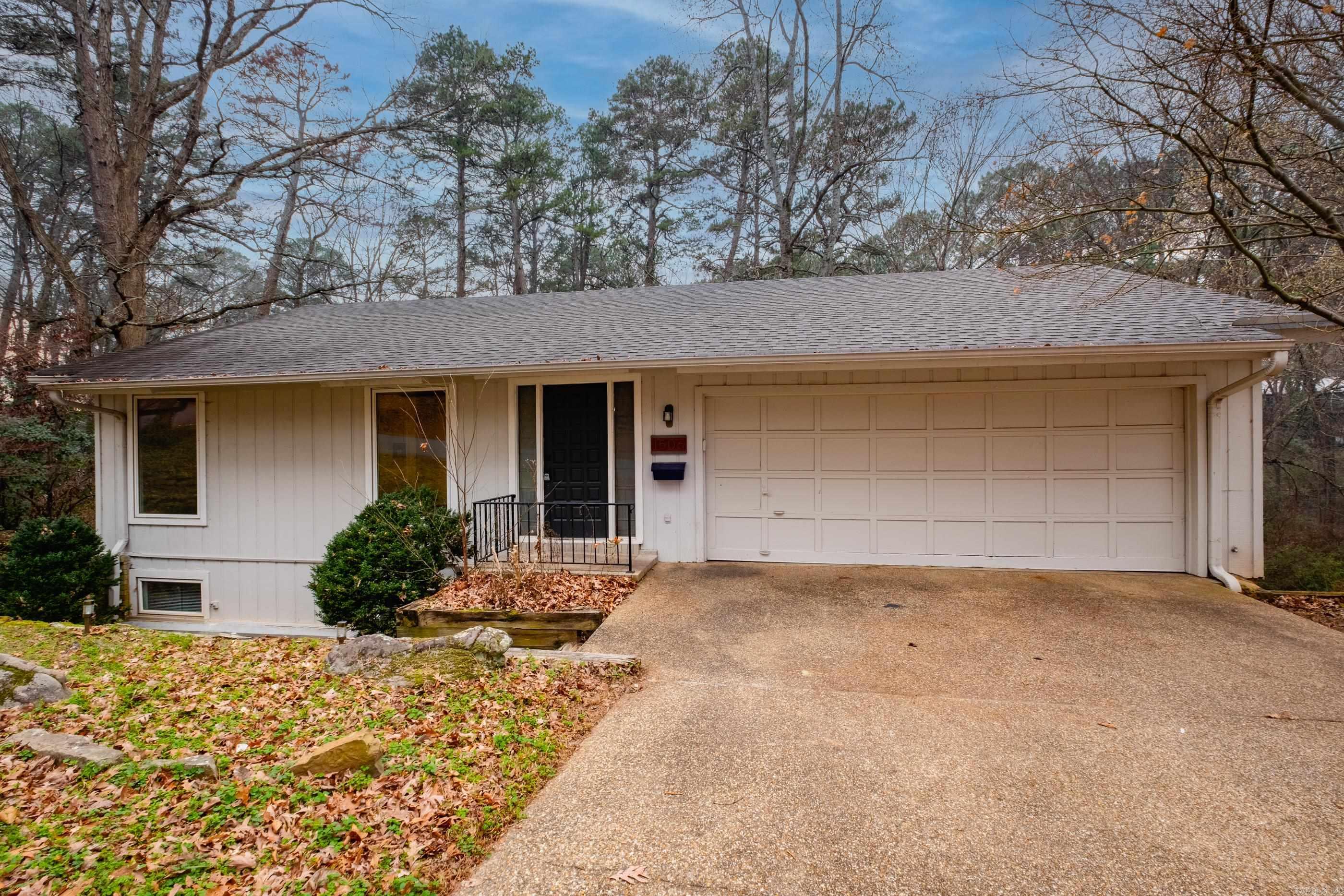 1506 Alberta Dr Little Rock, AR 72227