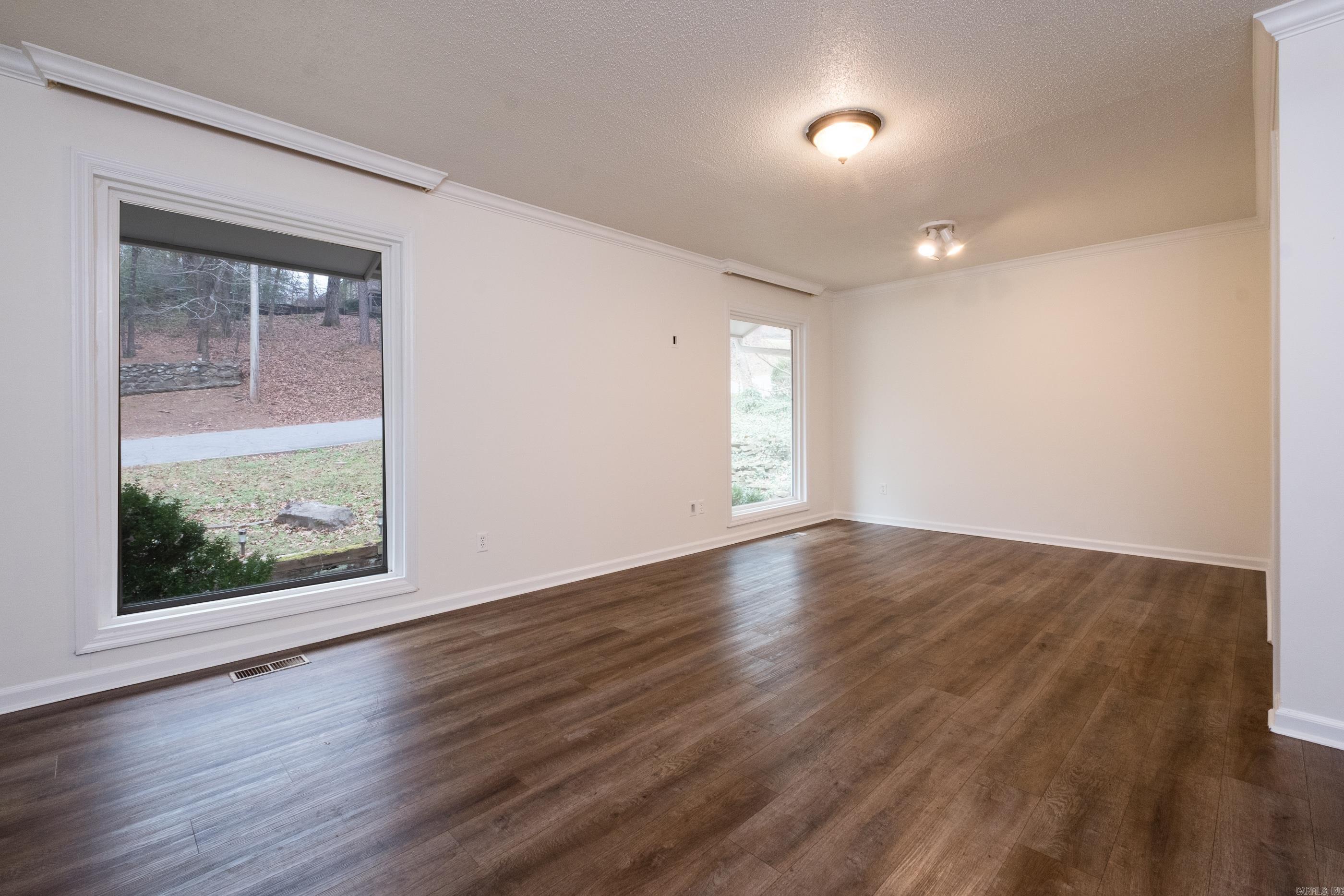 1506 Alberta Dr Little Rock, AR 72227