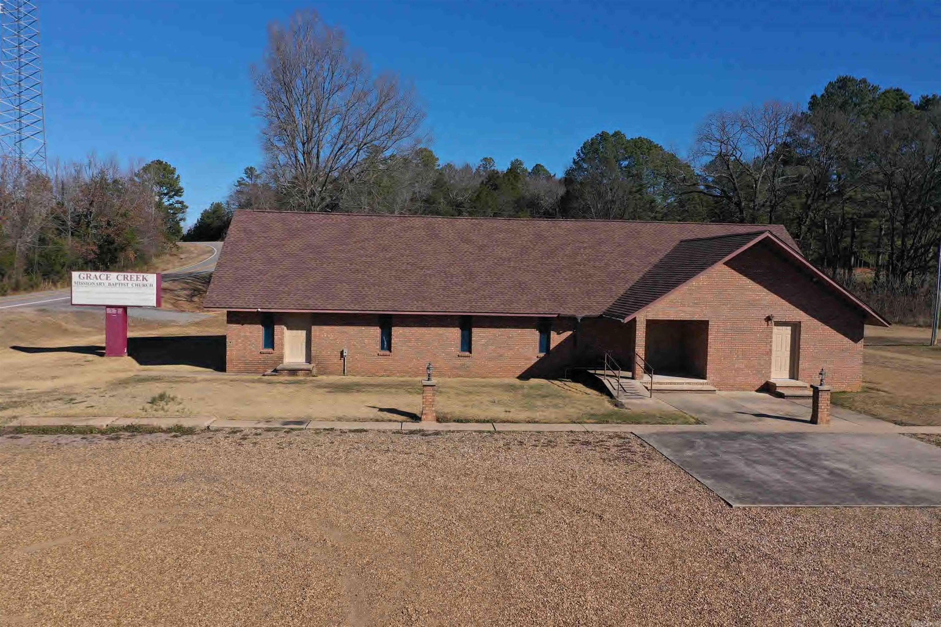 56 155  Casa, AR