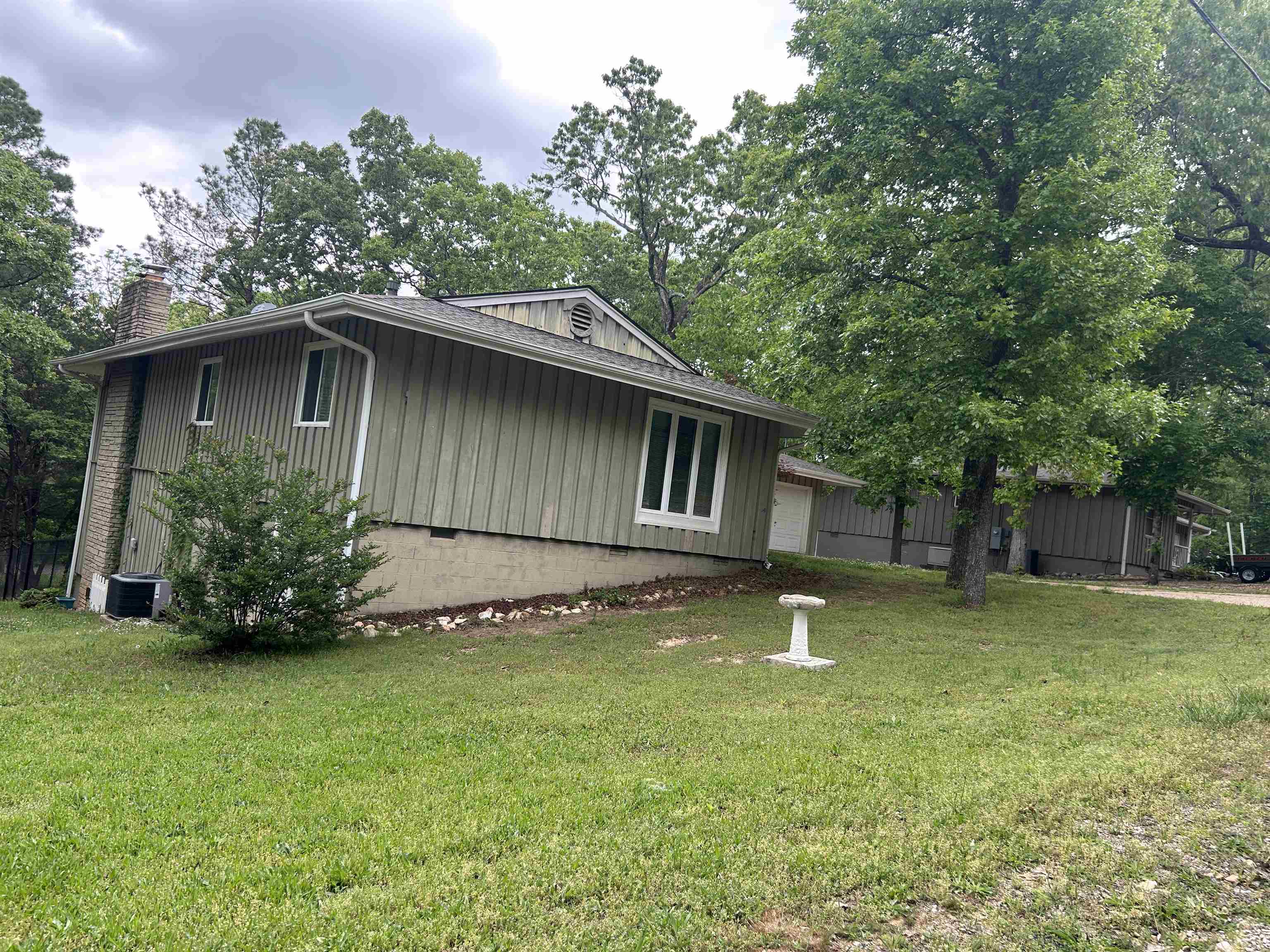 86 Cherokee Road Cherokee Village, AR 72529