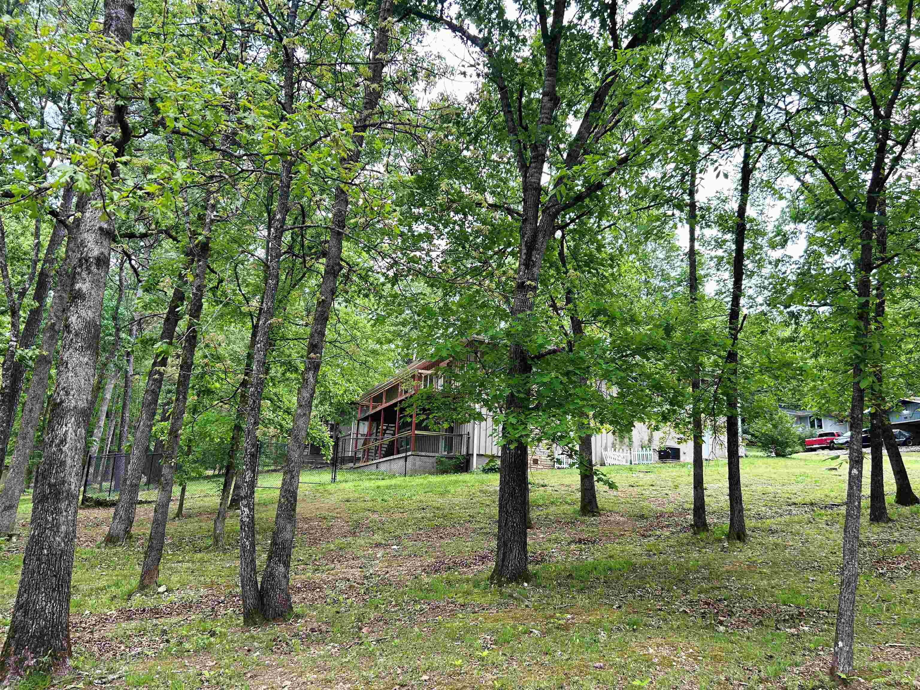 86 Cherokee Road Cherokee Village, AR 72529