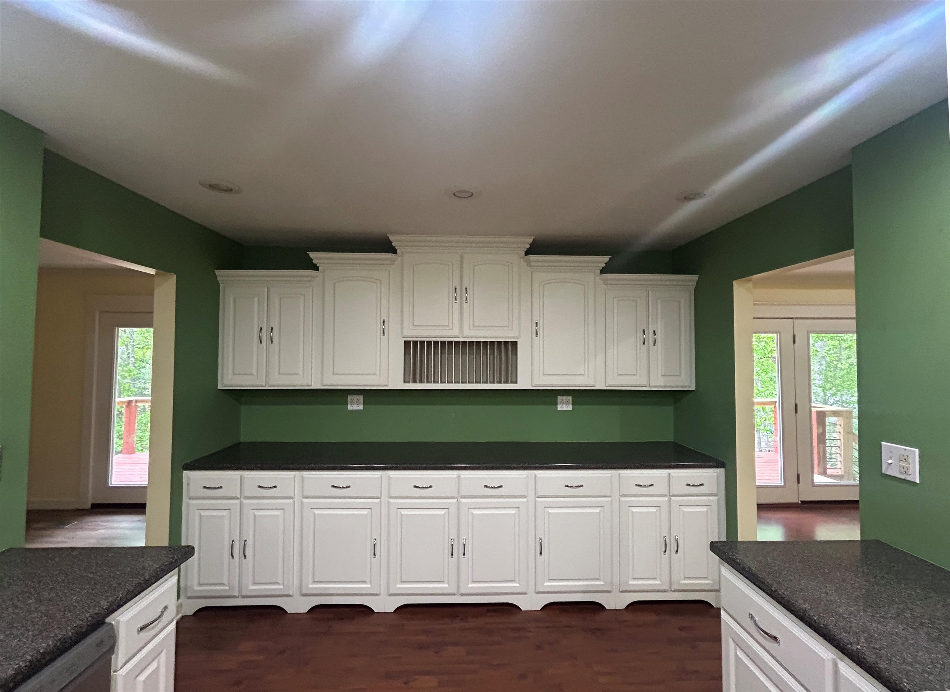 86 Cherokee Road Cherokee Village, AR 72529