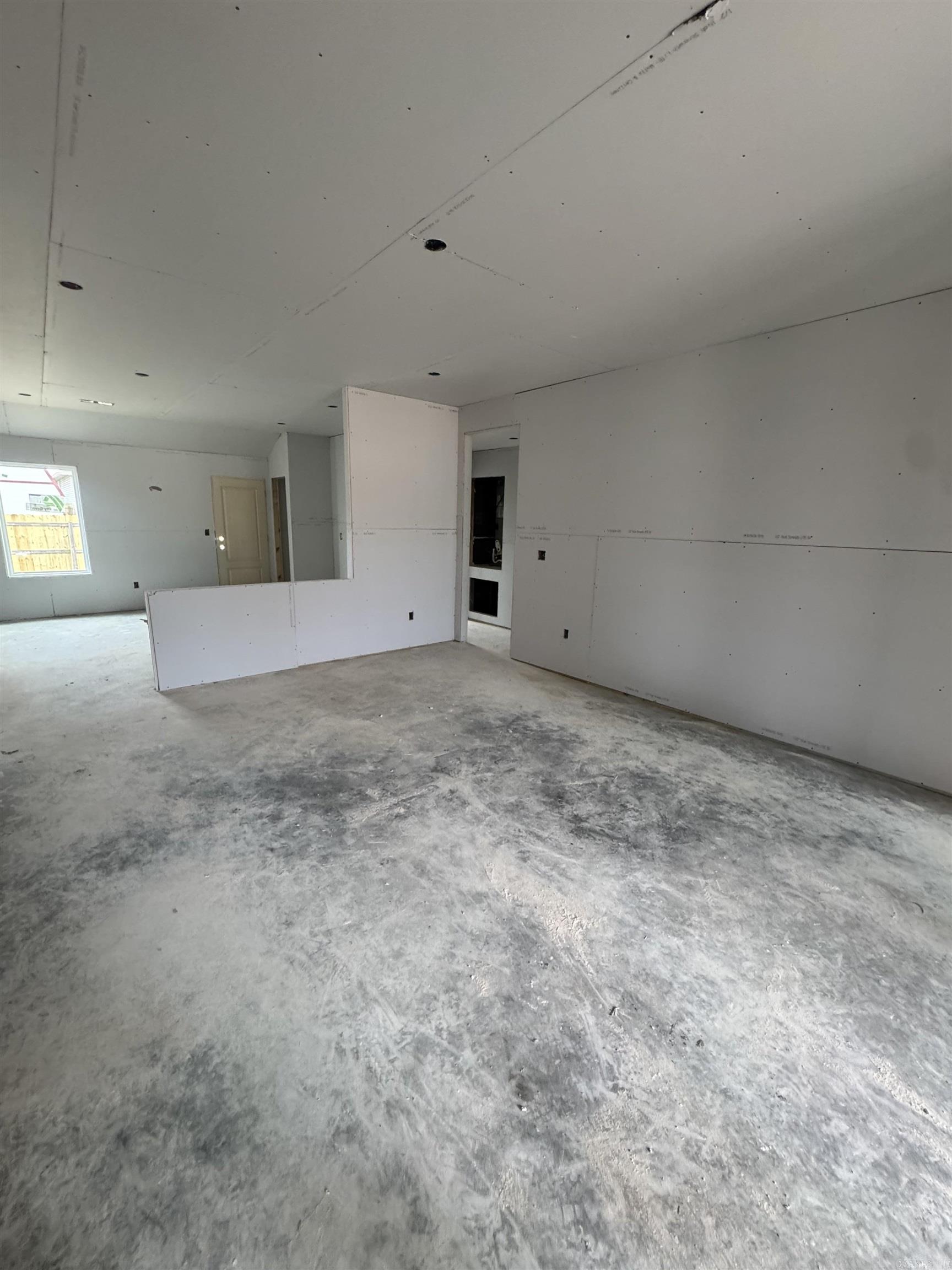 16 Buckshot Drive Ward, AR 72176