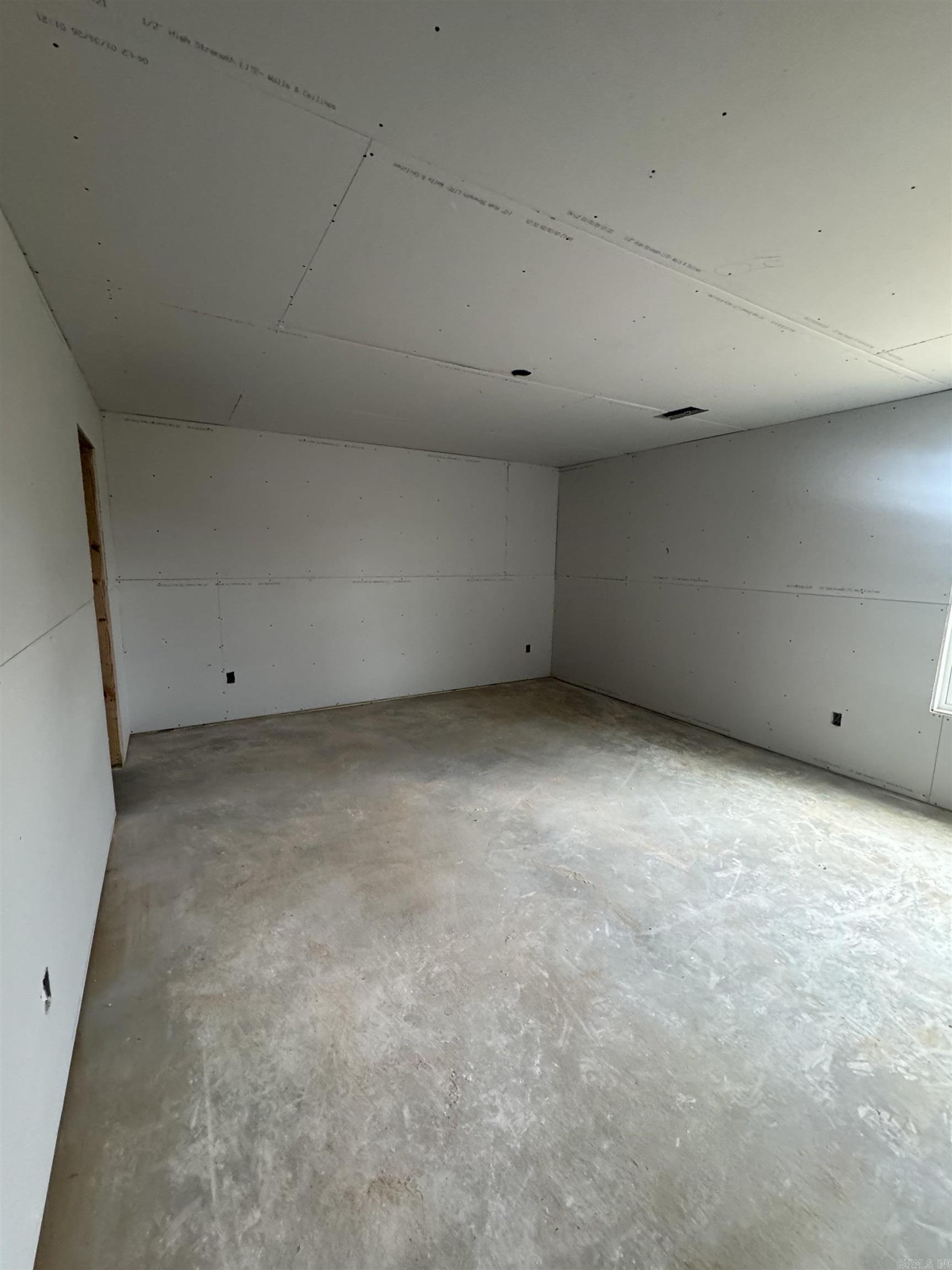 16 Buckshot Drive Ward, AR 72176