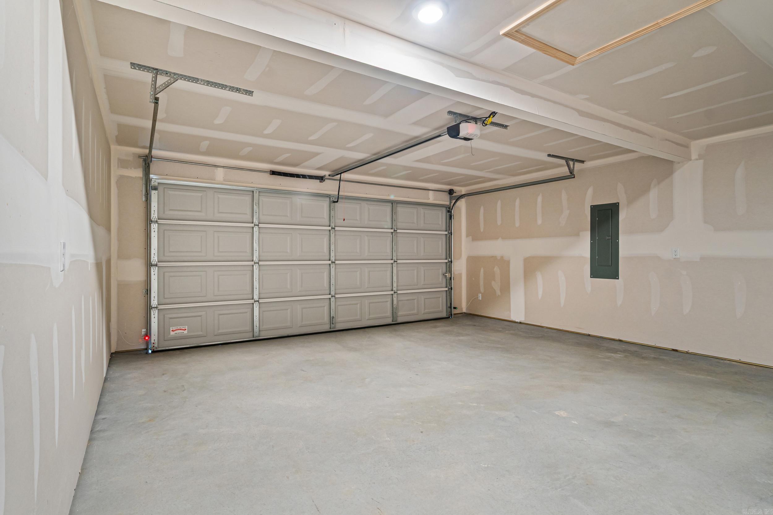 14 Buckshot Drive Ward, AR 72176