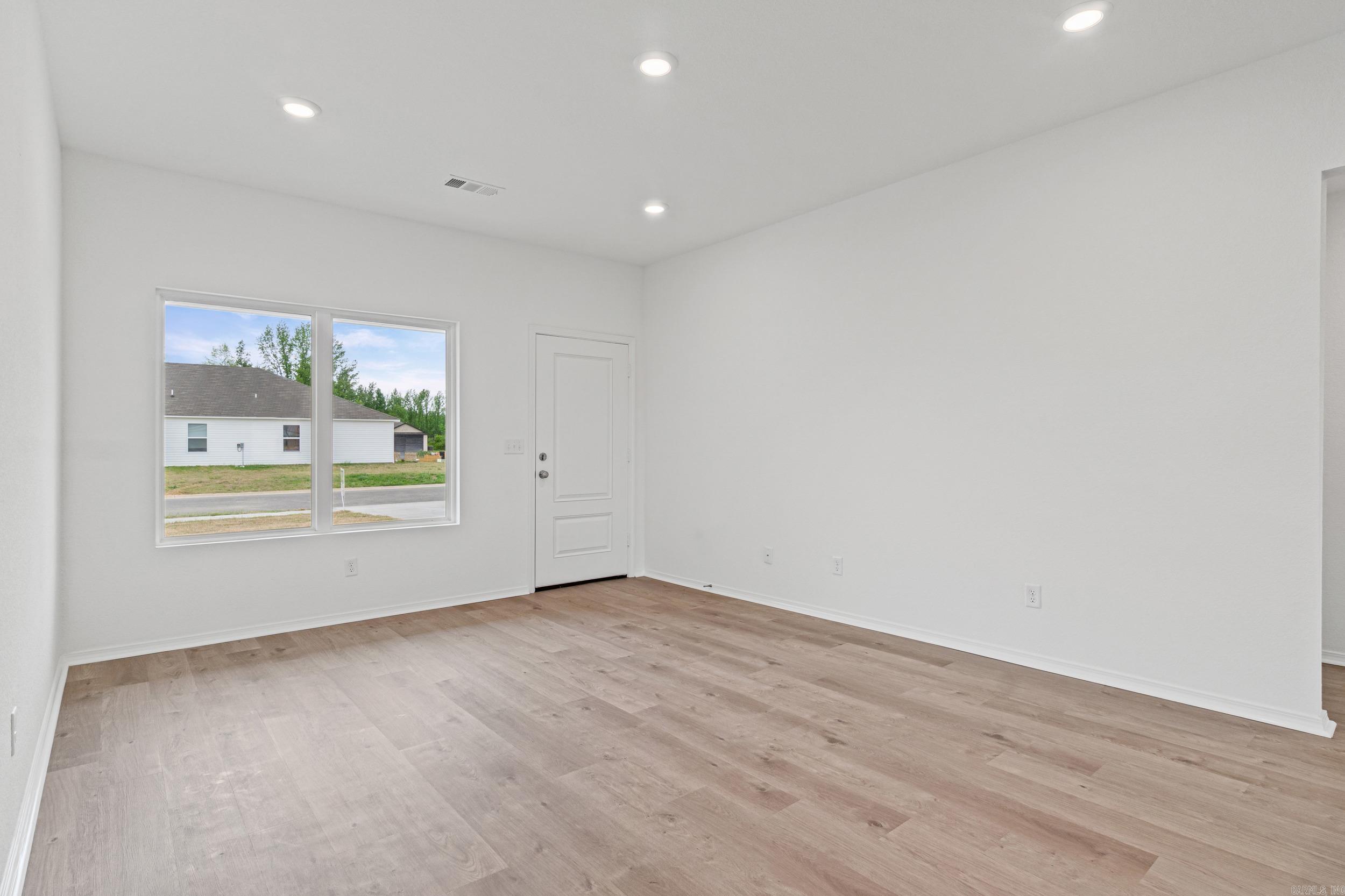 14 Buckshot Drive Ward, AR 72176