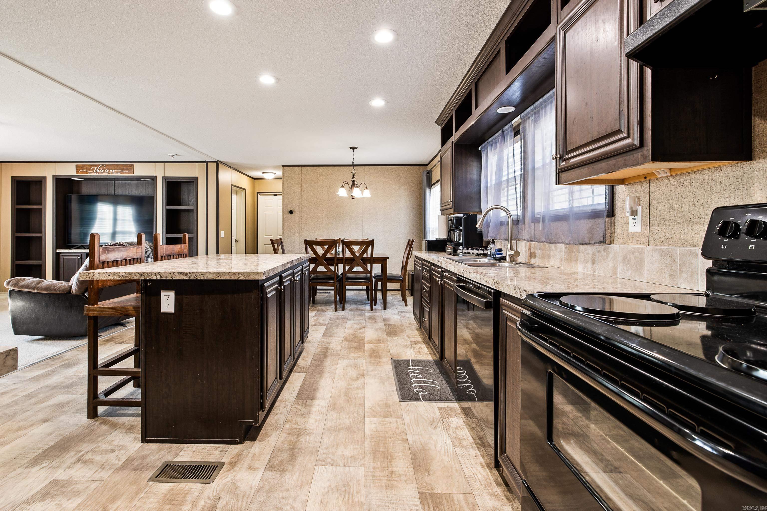 3962 Cottonwood Place Benton, AR 72015