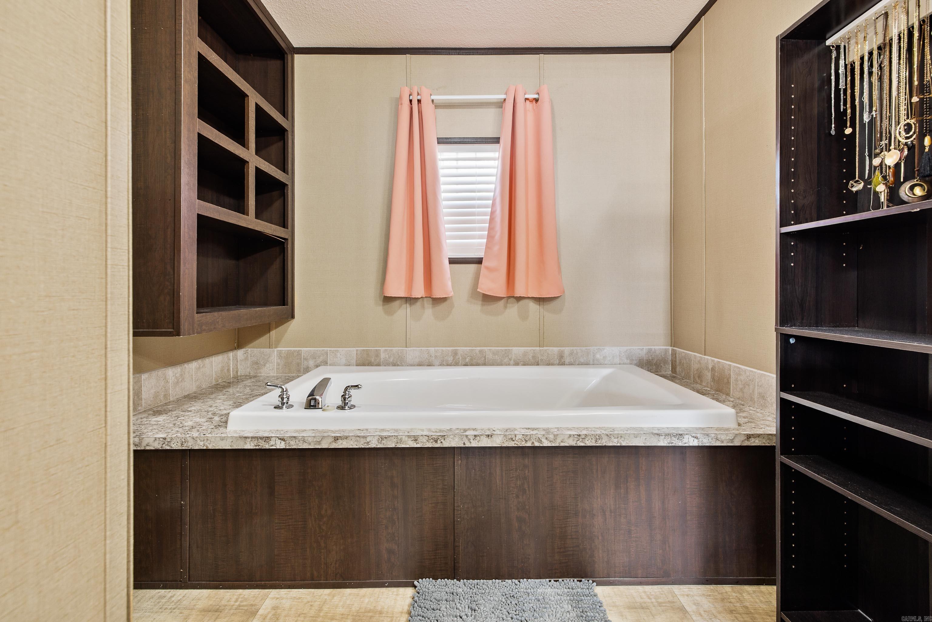 3962 Cottonwood Place Benton, AR 72015