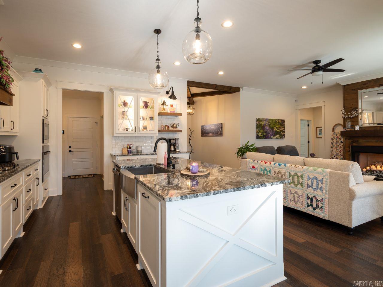 9237 Cliffside Sherwood, AR 72120