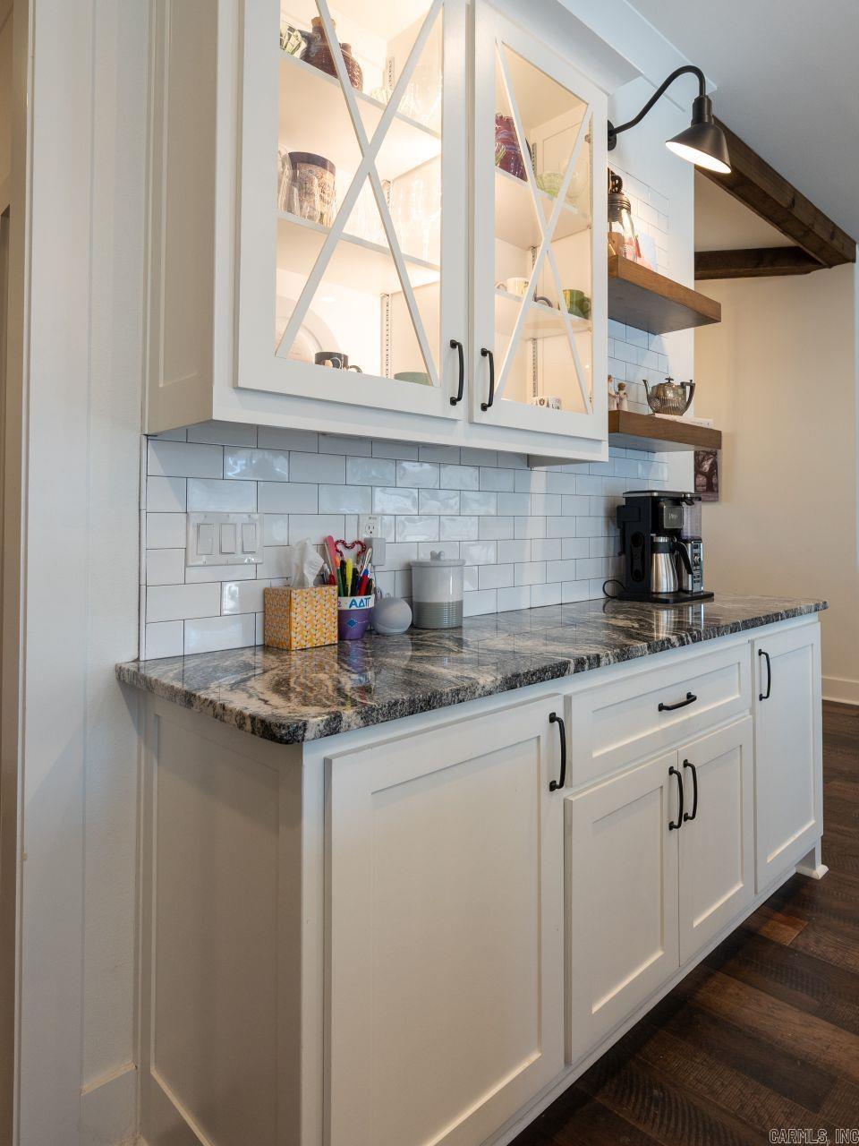 9237 Cliffside Sherwood, AR 72120