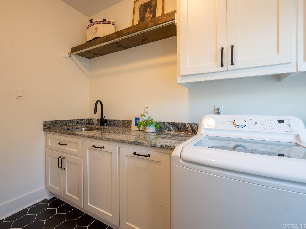 9237 Cliffside Sherwood, AR 72120