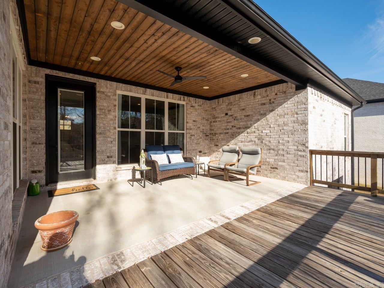 9237 Cliffside Sherwood, AR 72120