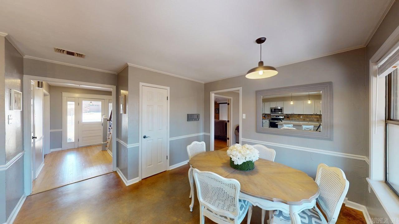 304 Country Club Conway, AR 72034