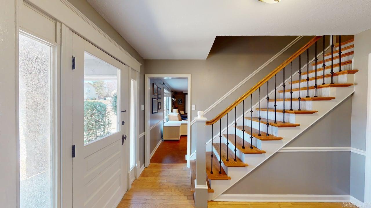 304 Country Club Conway, AR 72034