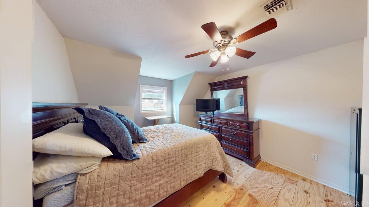 304 Country Club Conway, AR 72034