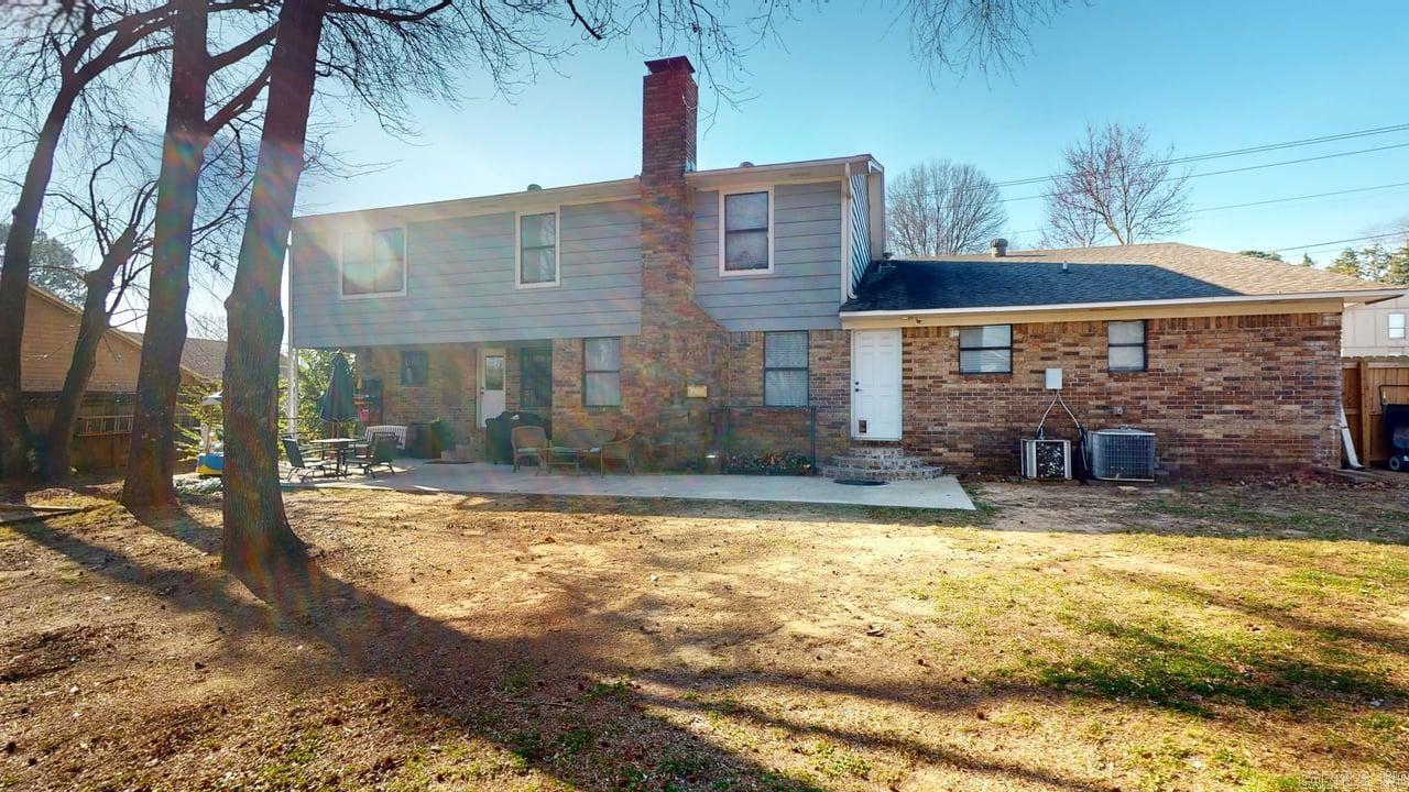 304 Country Club Conway, AR 72034