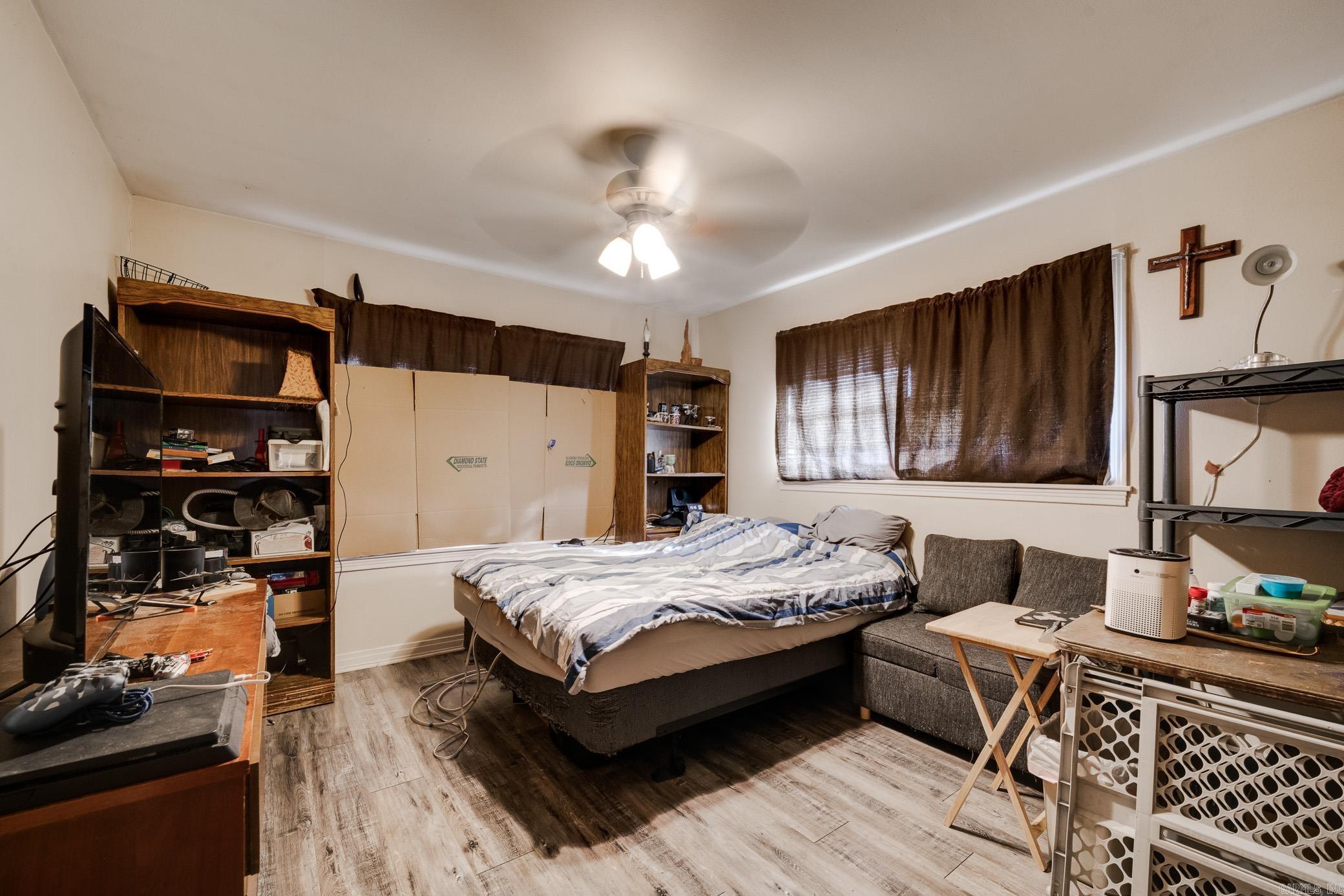 819 & 821 Center  Conway, AR