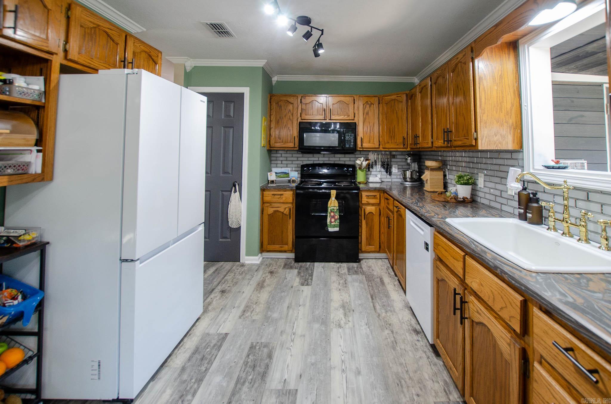 13326 Dixie Lane Trumann, AR 72472