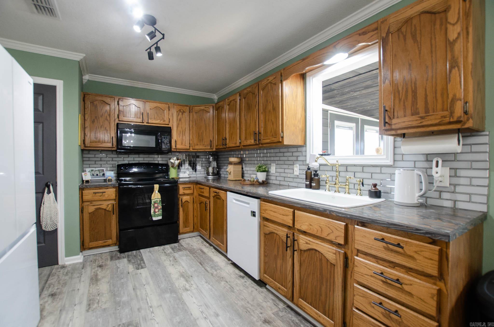 13326 Dixie Lane Trumann, AR 72472