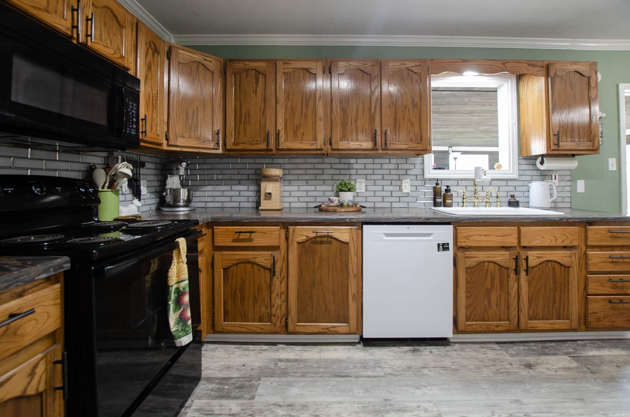 13326 Dixie Lane Trumann, AR 72472