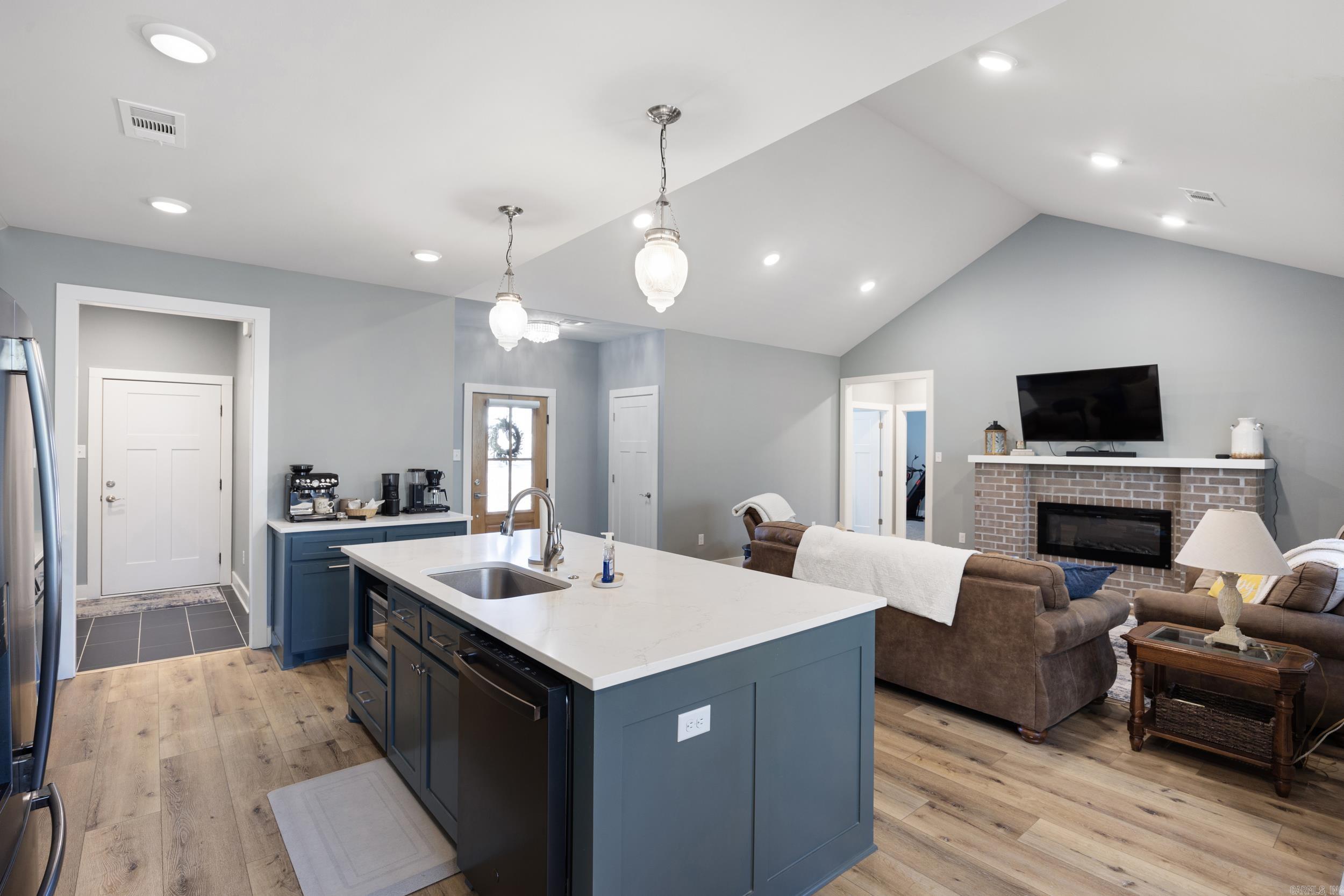 157 Rachel Circle Russellville, AR 72802