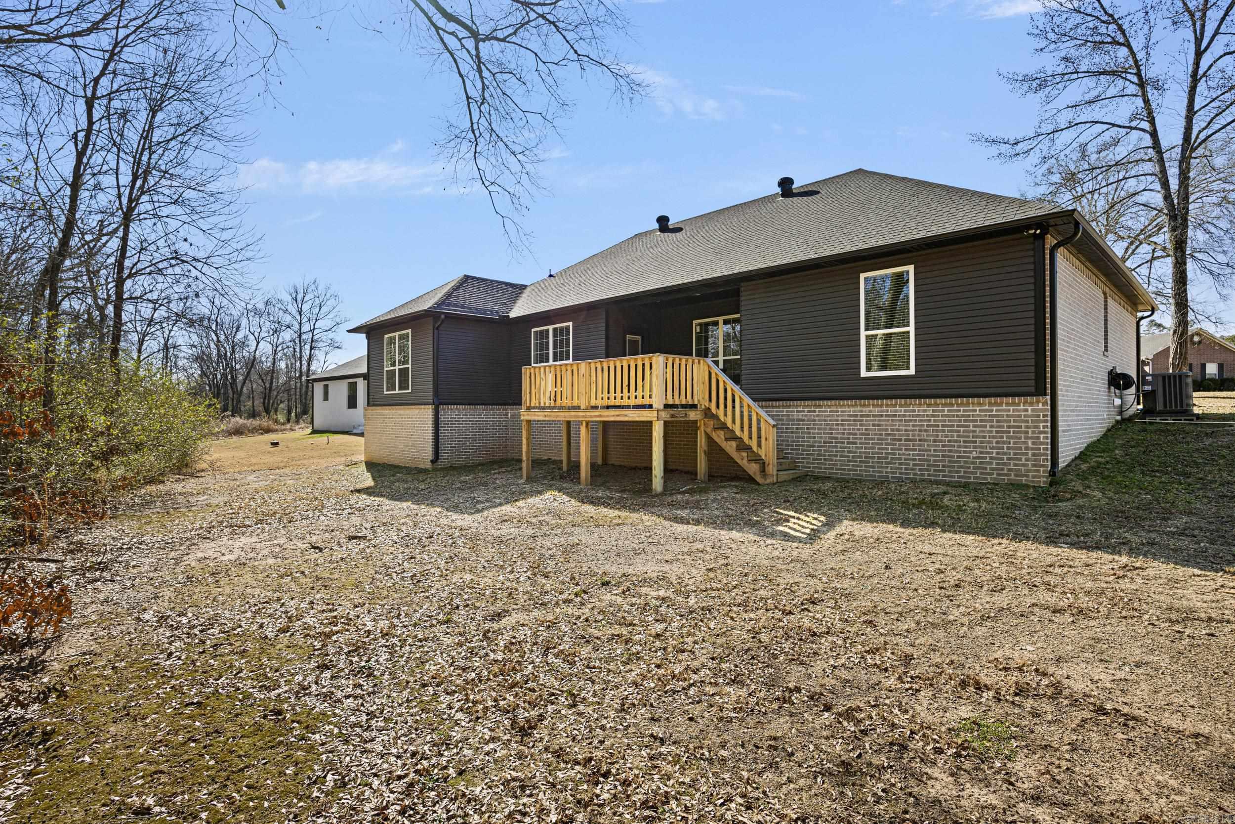 157 Rachel Circle Russellville, AR 72802