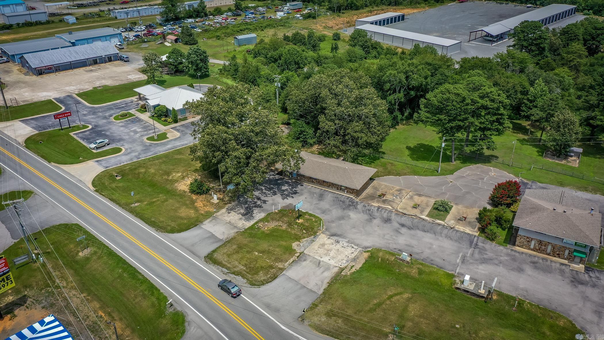 8452 Edgemont  Greers Ferry, AR