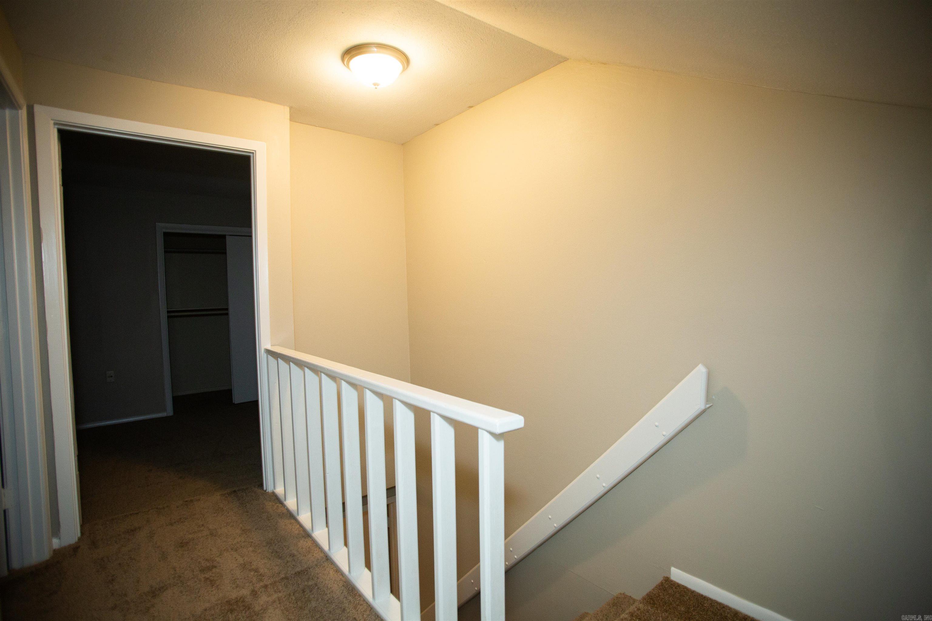 10 Willow Oak  Maumelle, AR