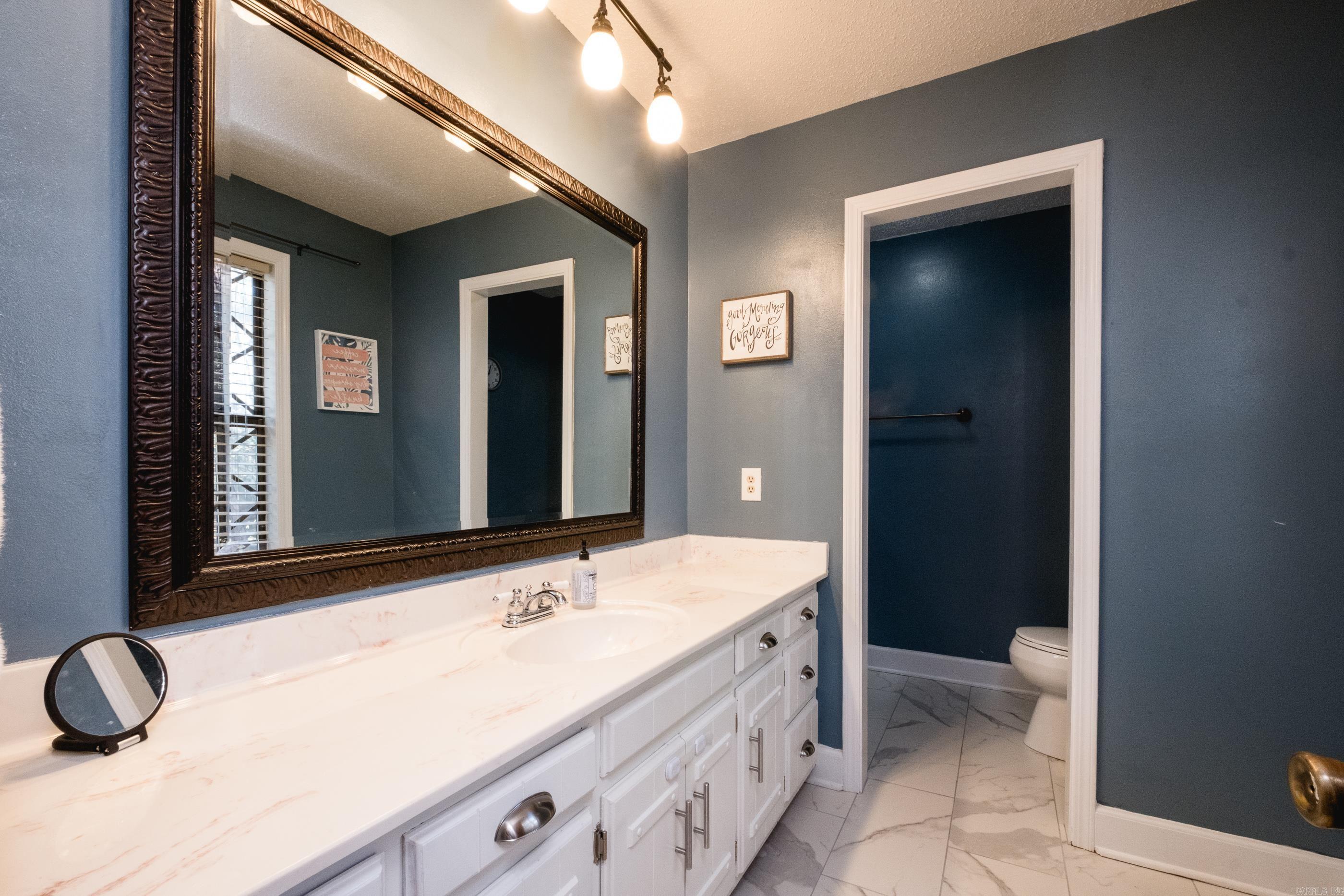 1 White Aspen Court Little Rock, AR 72212