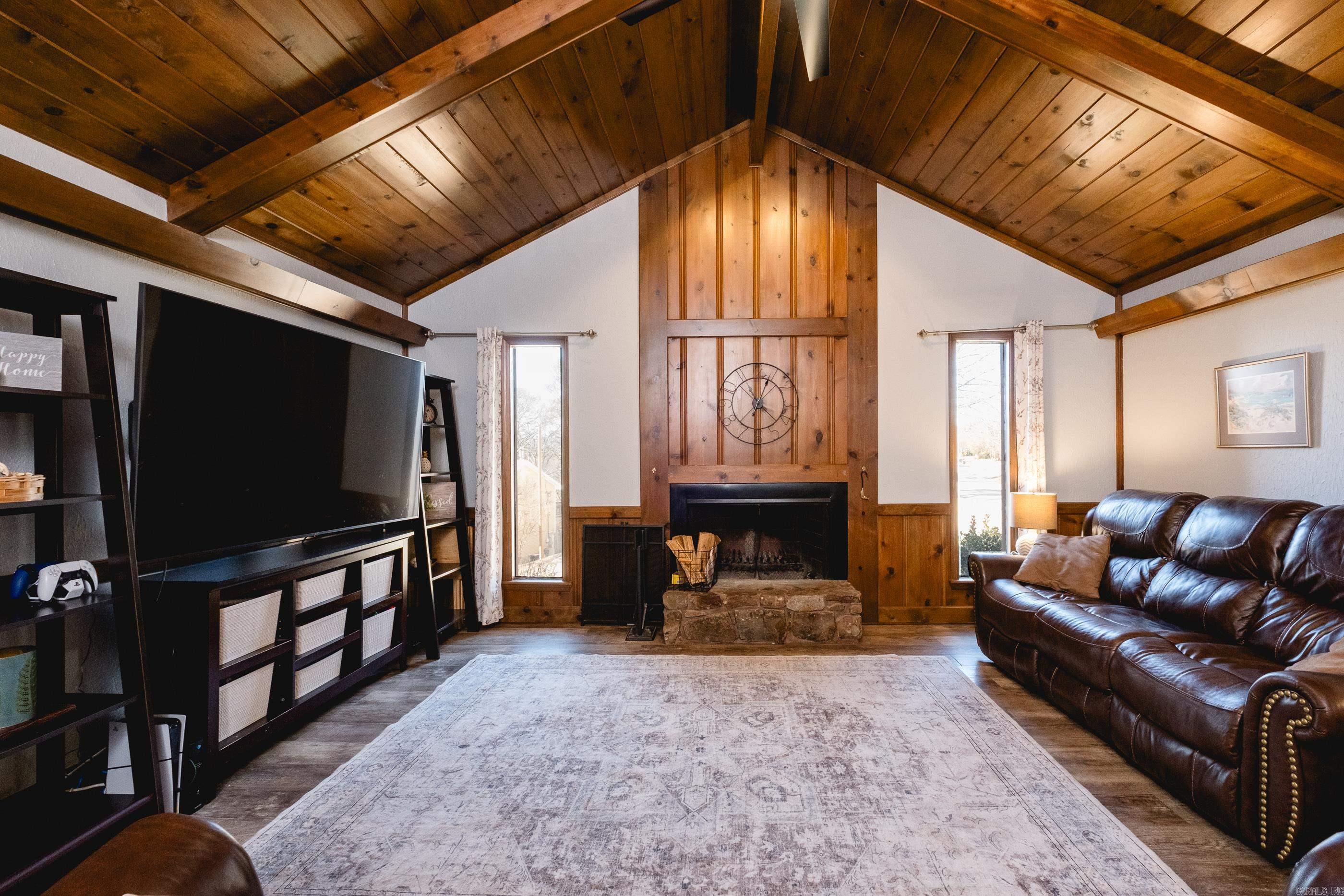 1 White Aspen Court Little Rock, AR 72212