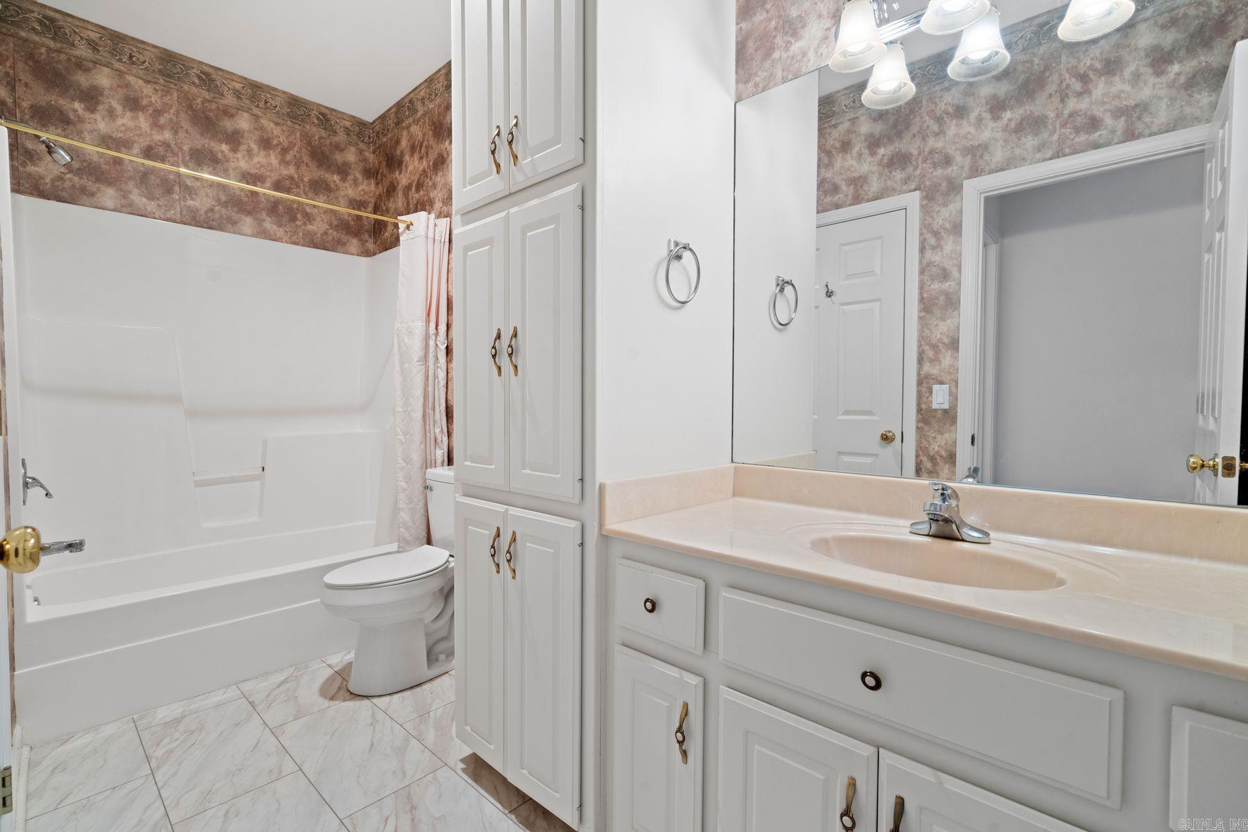 5 Bosque Place Hot Springs Village, AR 71909