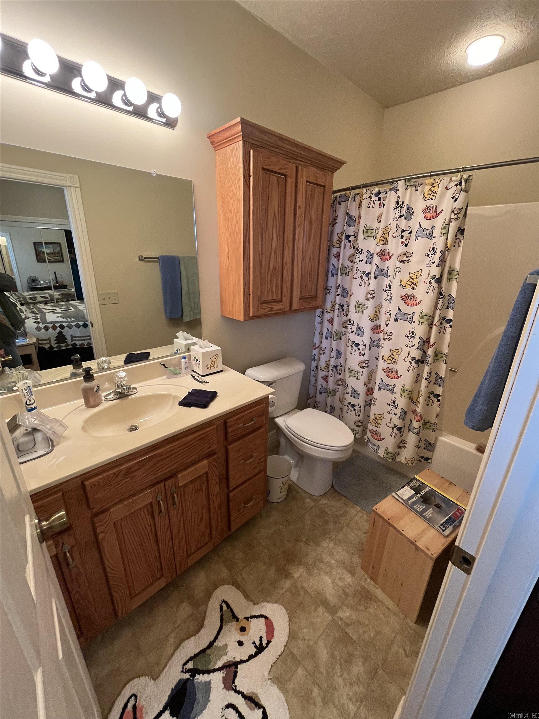 16 Sunset Dr. Greers Ferry, AR 72067