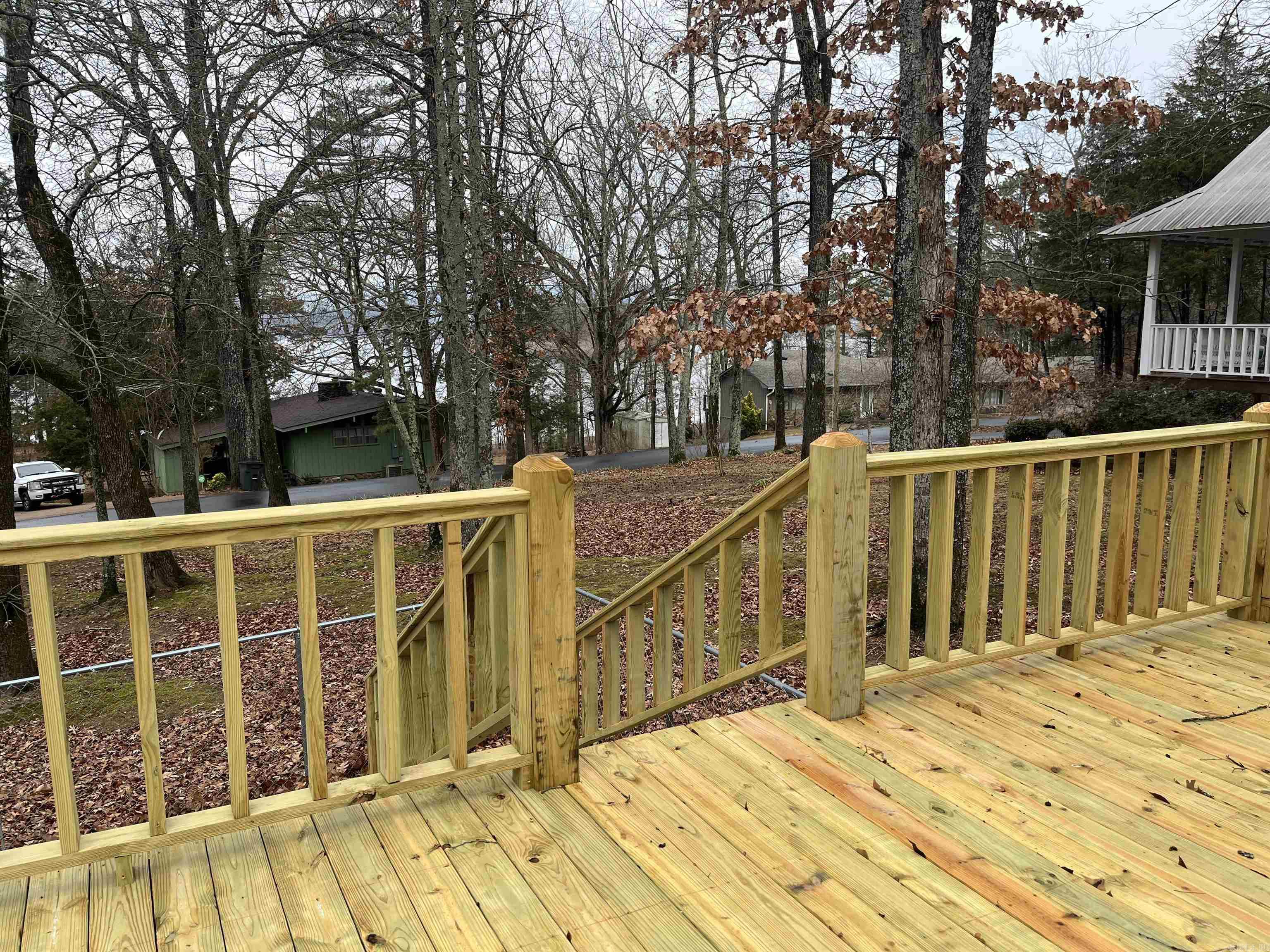 16 Sunset Dr. Greers Ferry, AR 72067