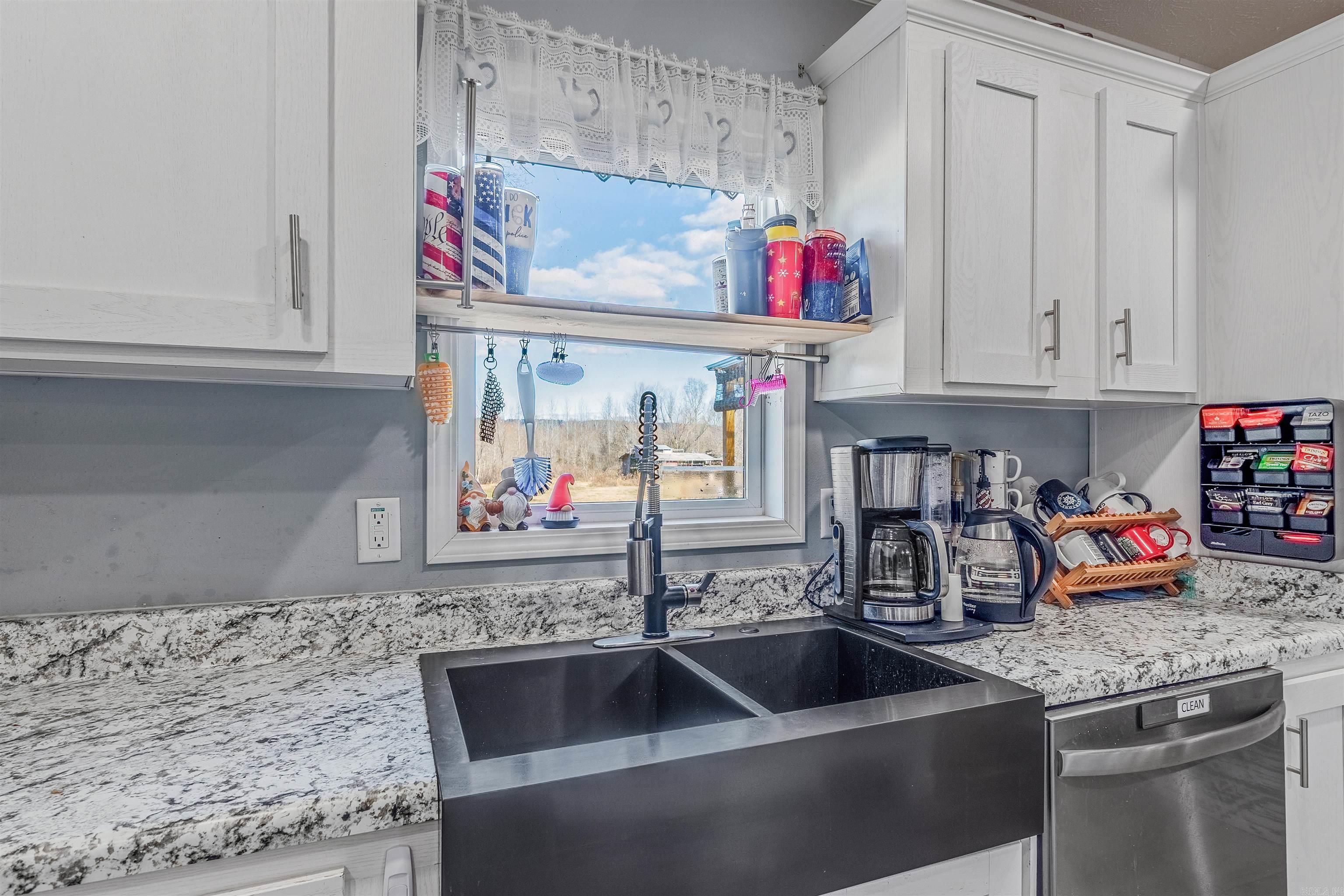 10 W Martin lane Greenbrier, AR 72058