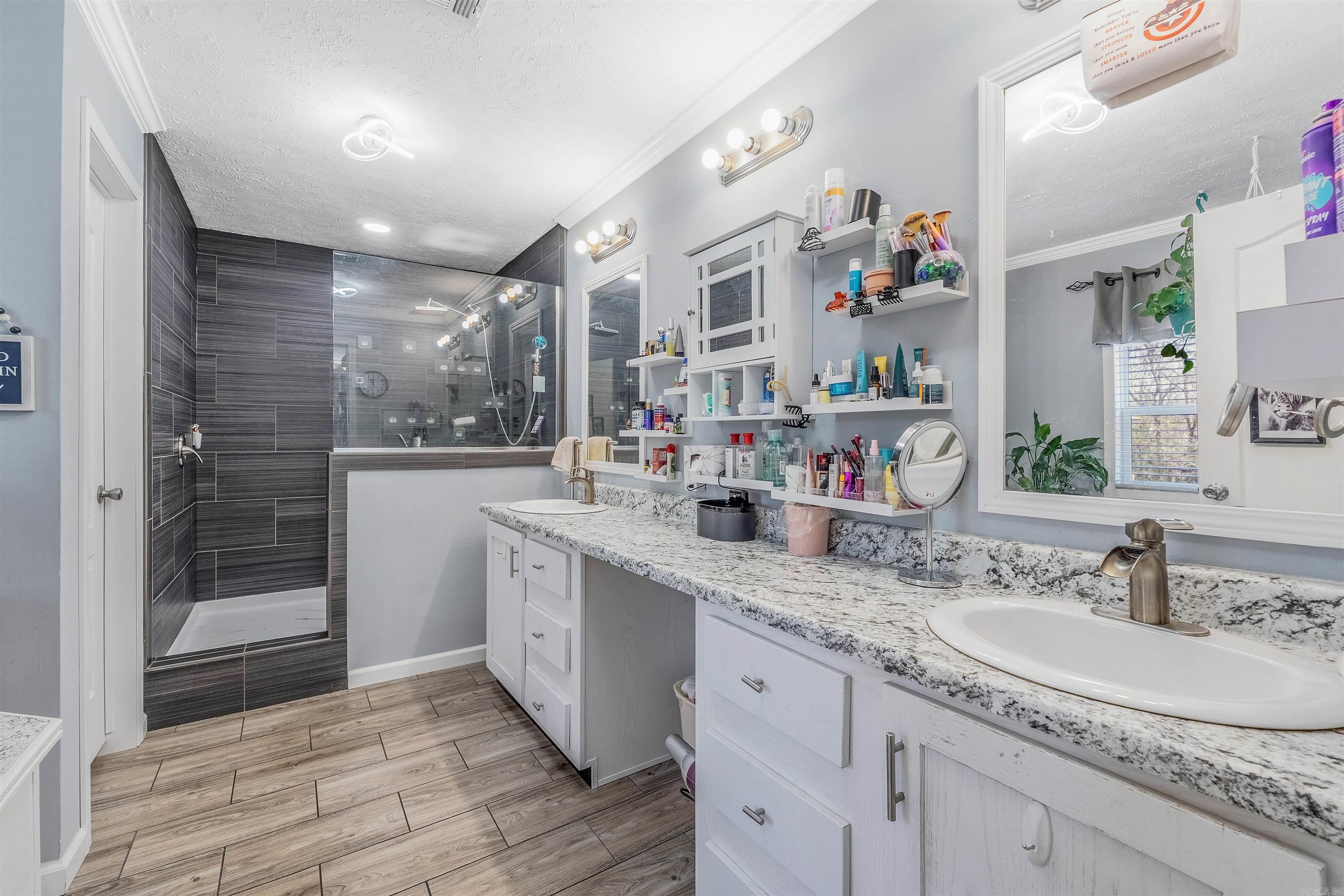 10 W Martin lane Greenbrier, AR 72058