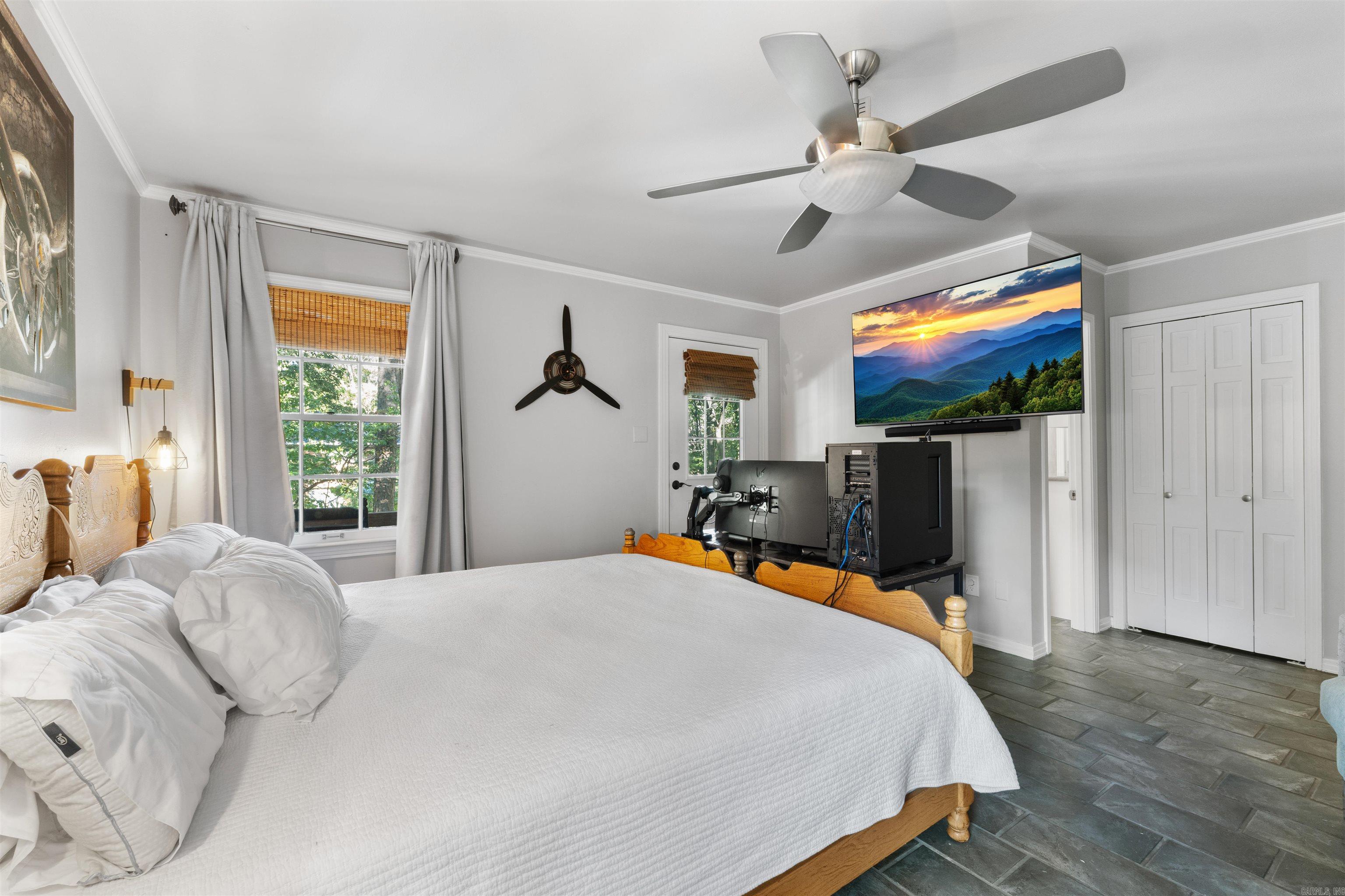 24 Evergreen Court Little Rock, AR 72227