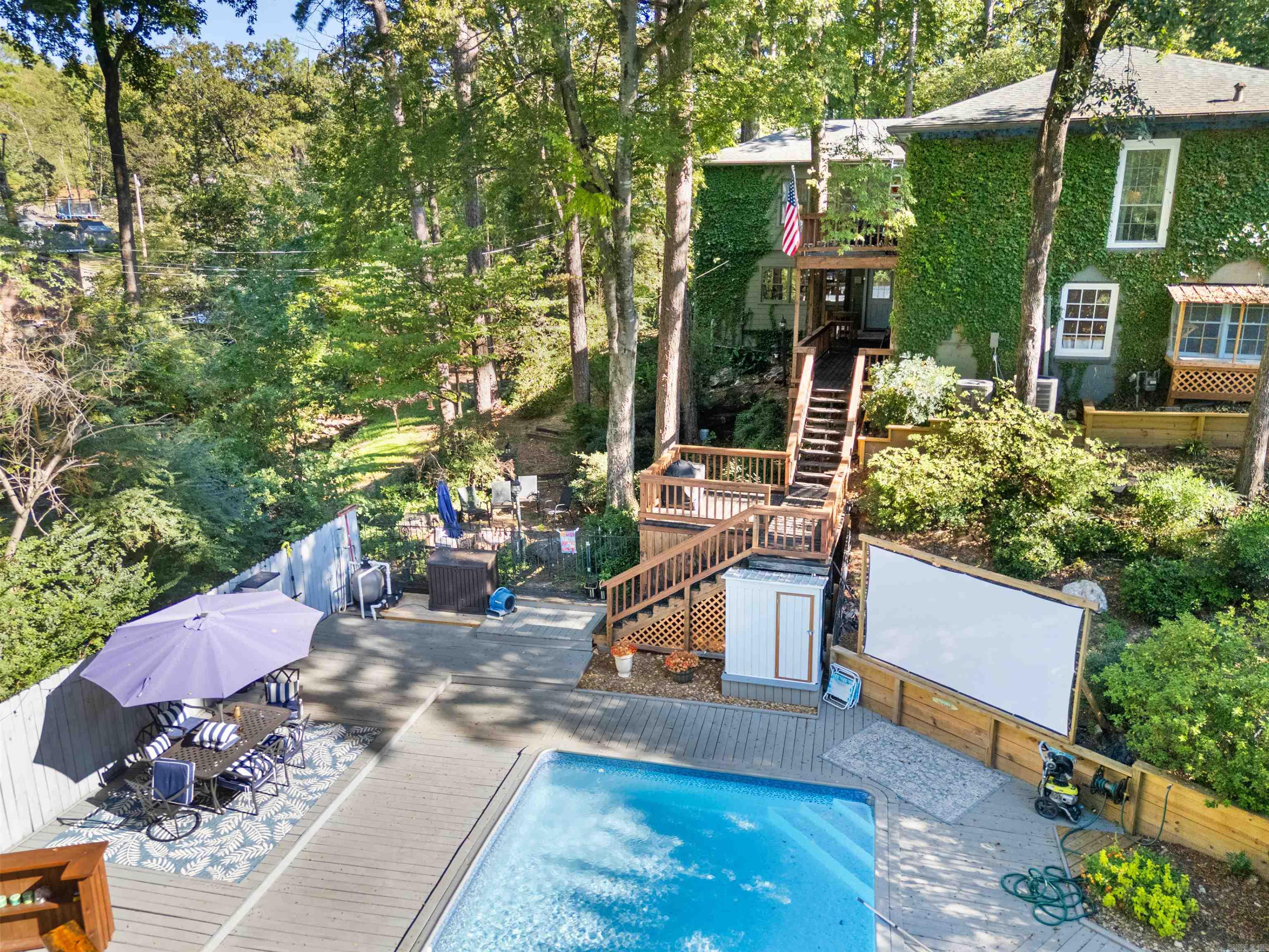 24 Evergreen Court Little Rock, AR 72227