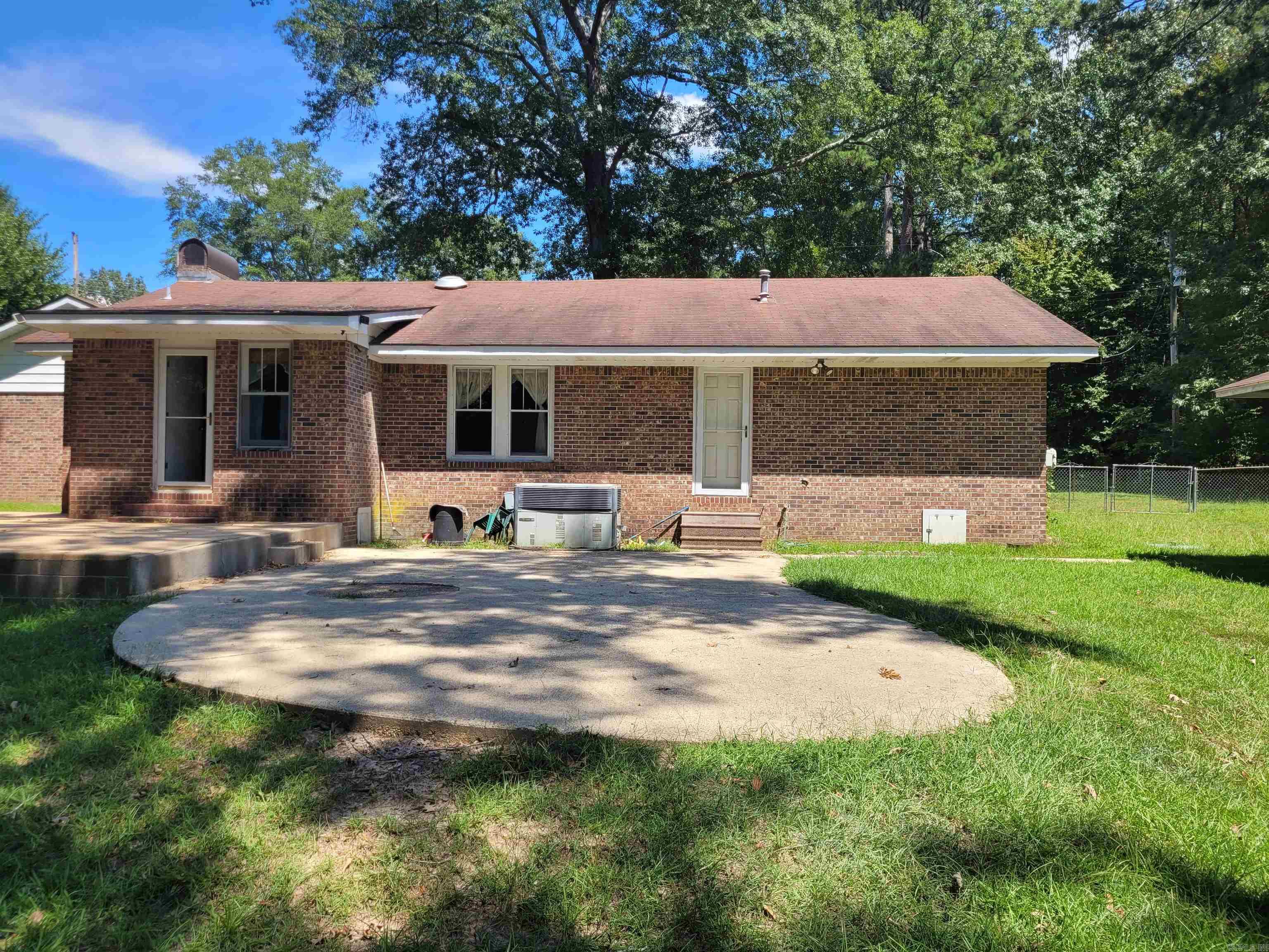 192 Country Square  El Dorado, AR