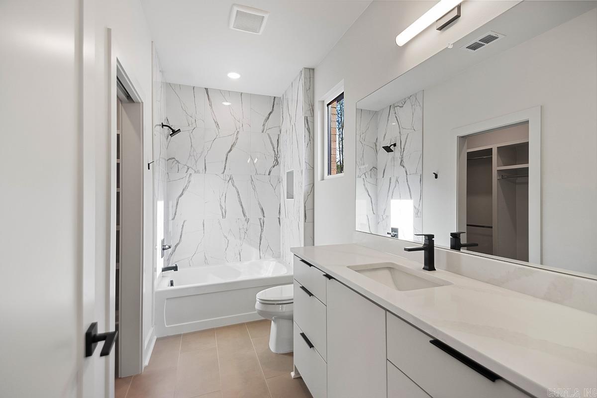 225 Abington  Little Rock, AR