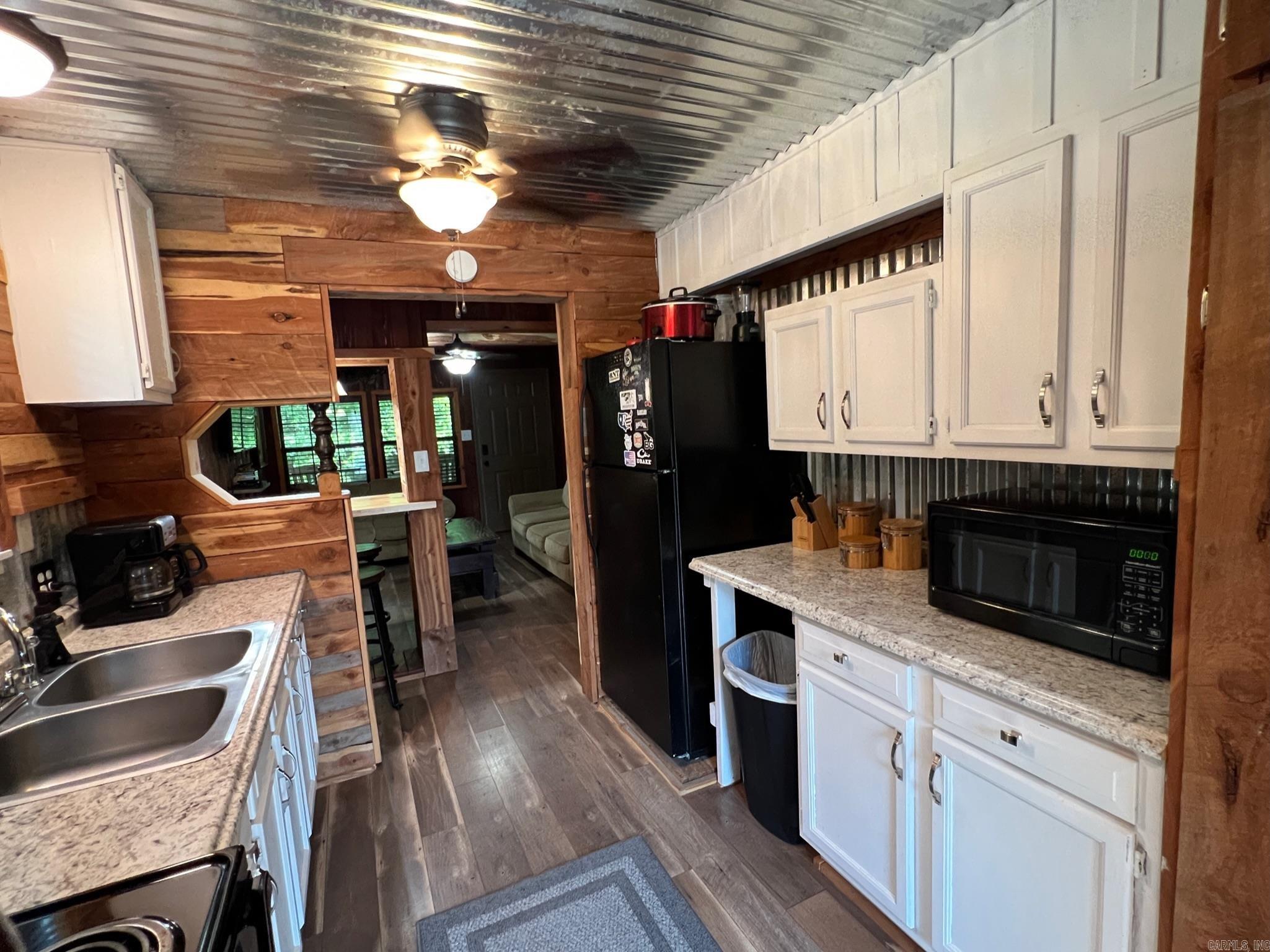 12198 Jacob rd  Reydell, AR